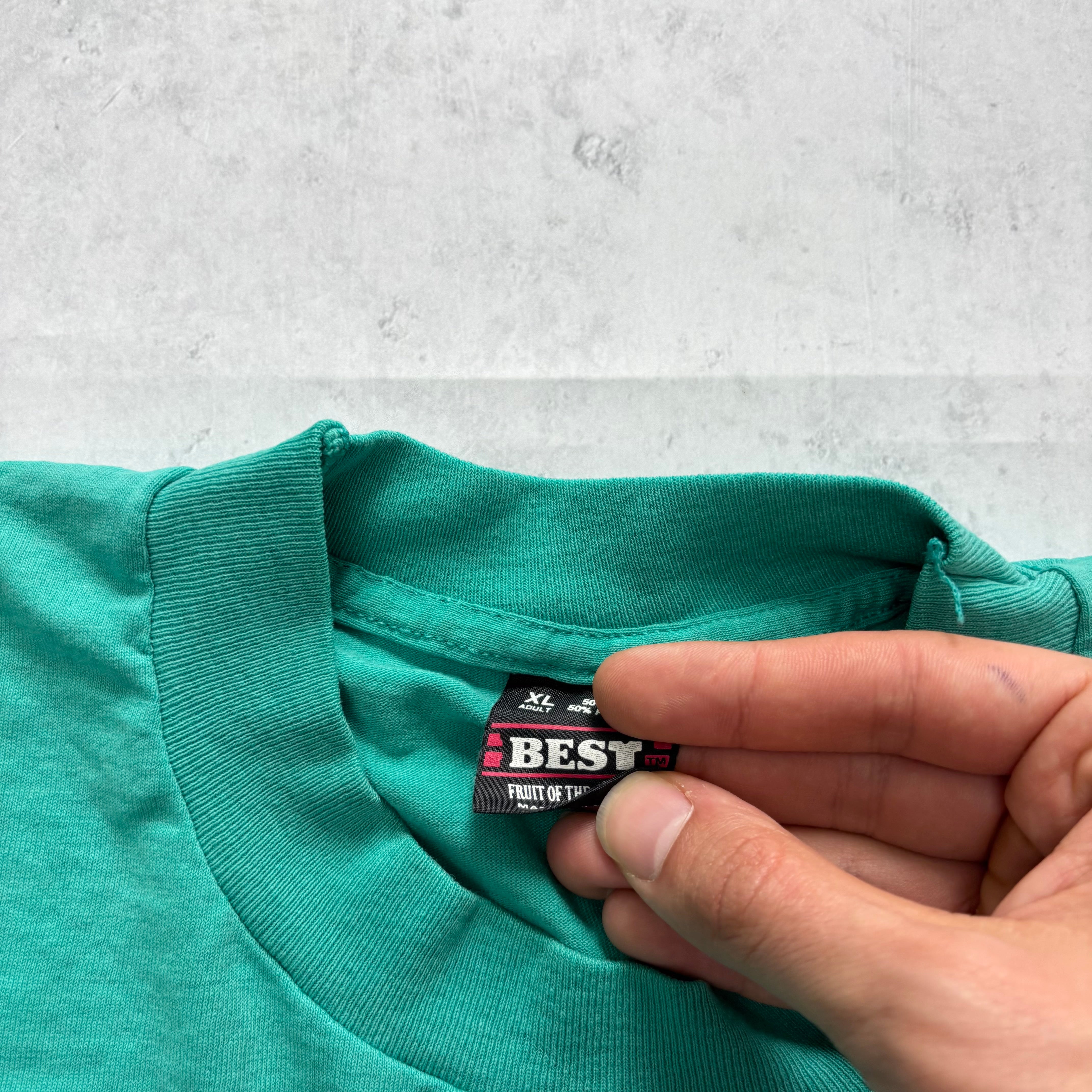 Vintage T Shirt Mens XL Green Single Stitch Graphic Print 90s Museum USA