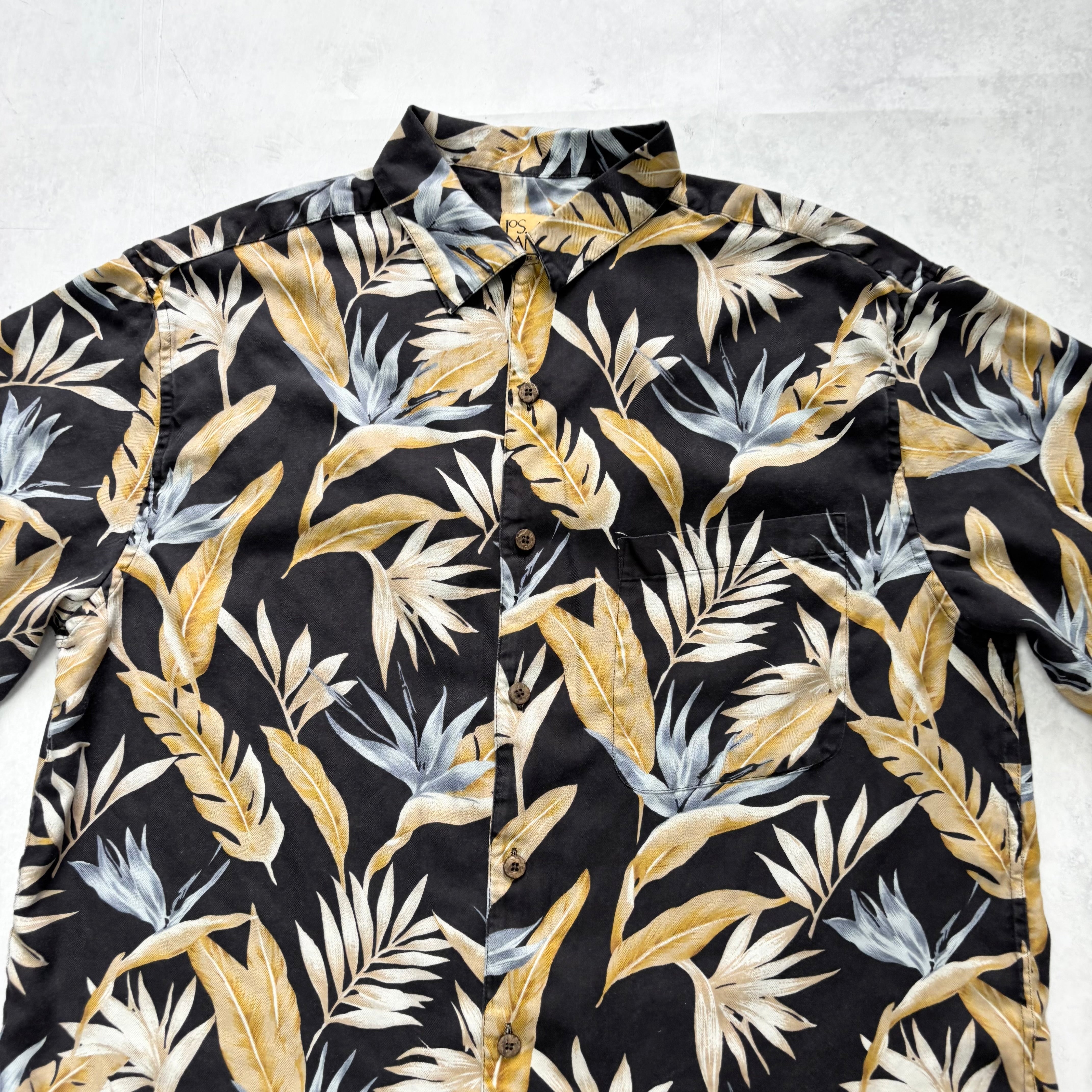 Vintage Hawaiian Shirt Mens Medium Black Floral Aloha Short Sleeve Silk (E)