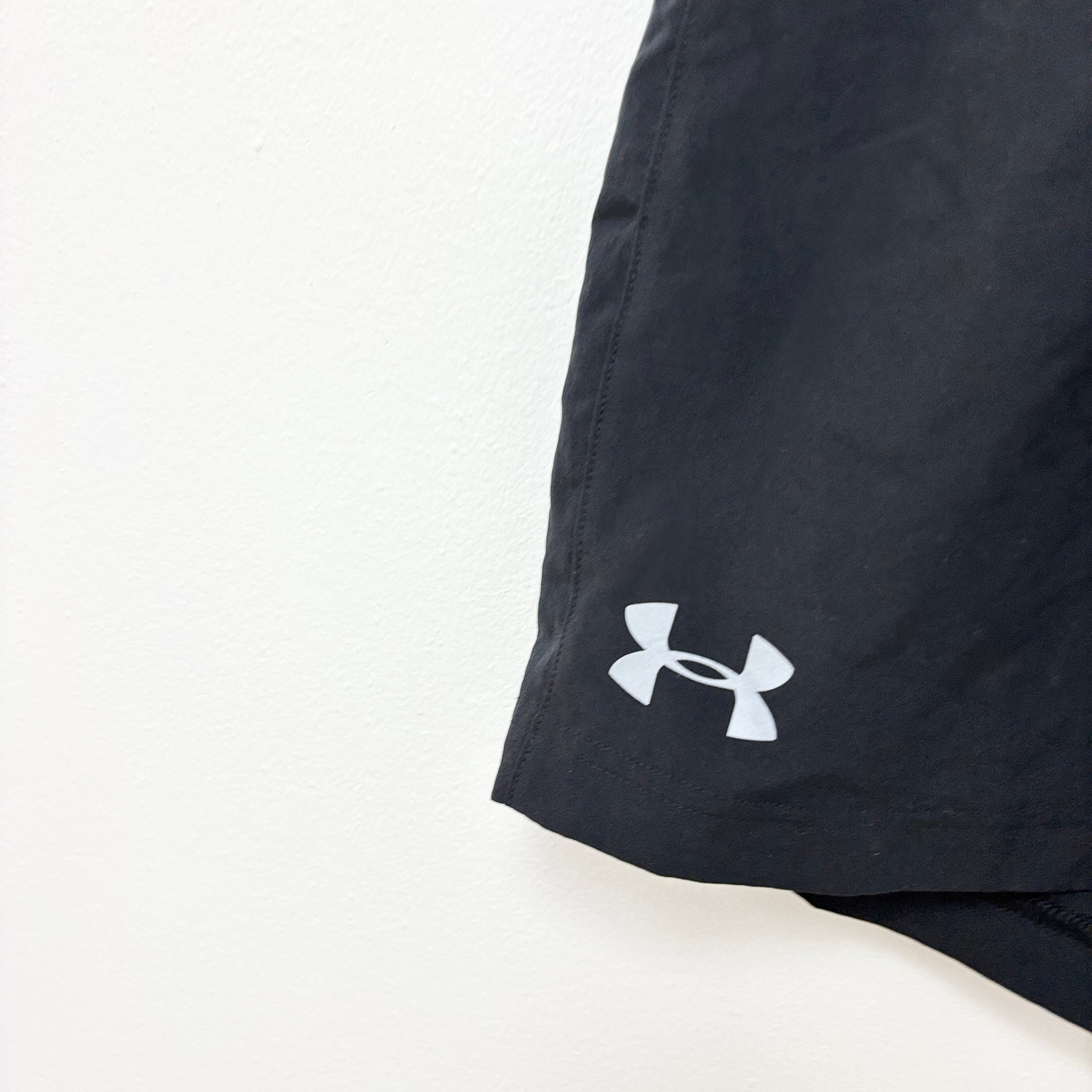 Under Armour Shorts Mens Medium Black Running Sports Athletic Gym
