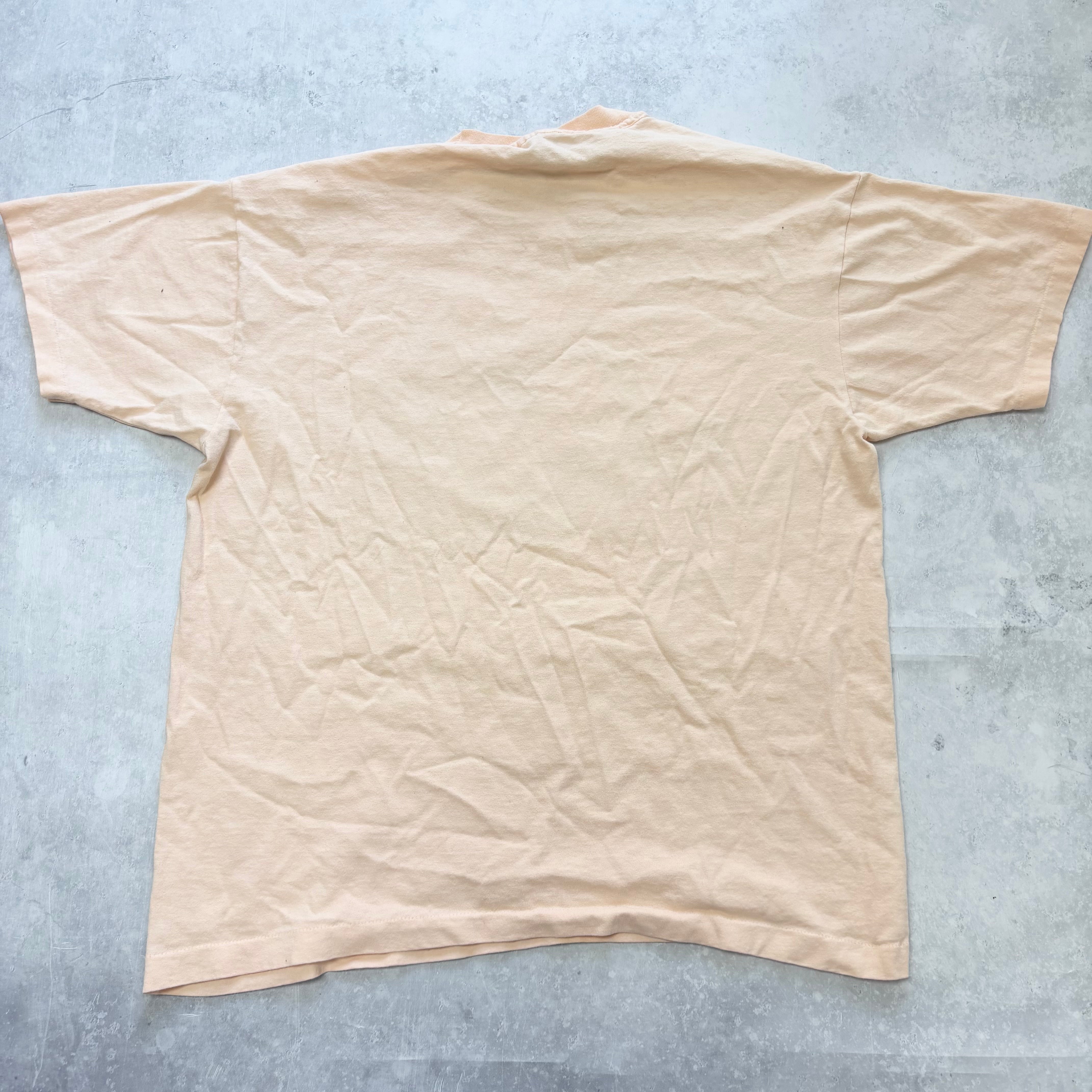 Vintage T Shirt Mens Medium Peach Single Stitch Graphic Print 90s Dolphins (E)