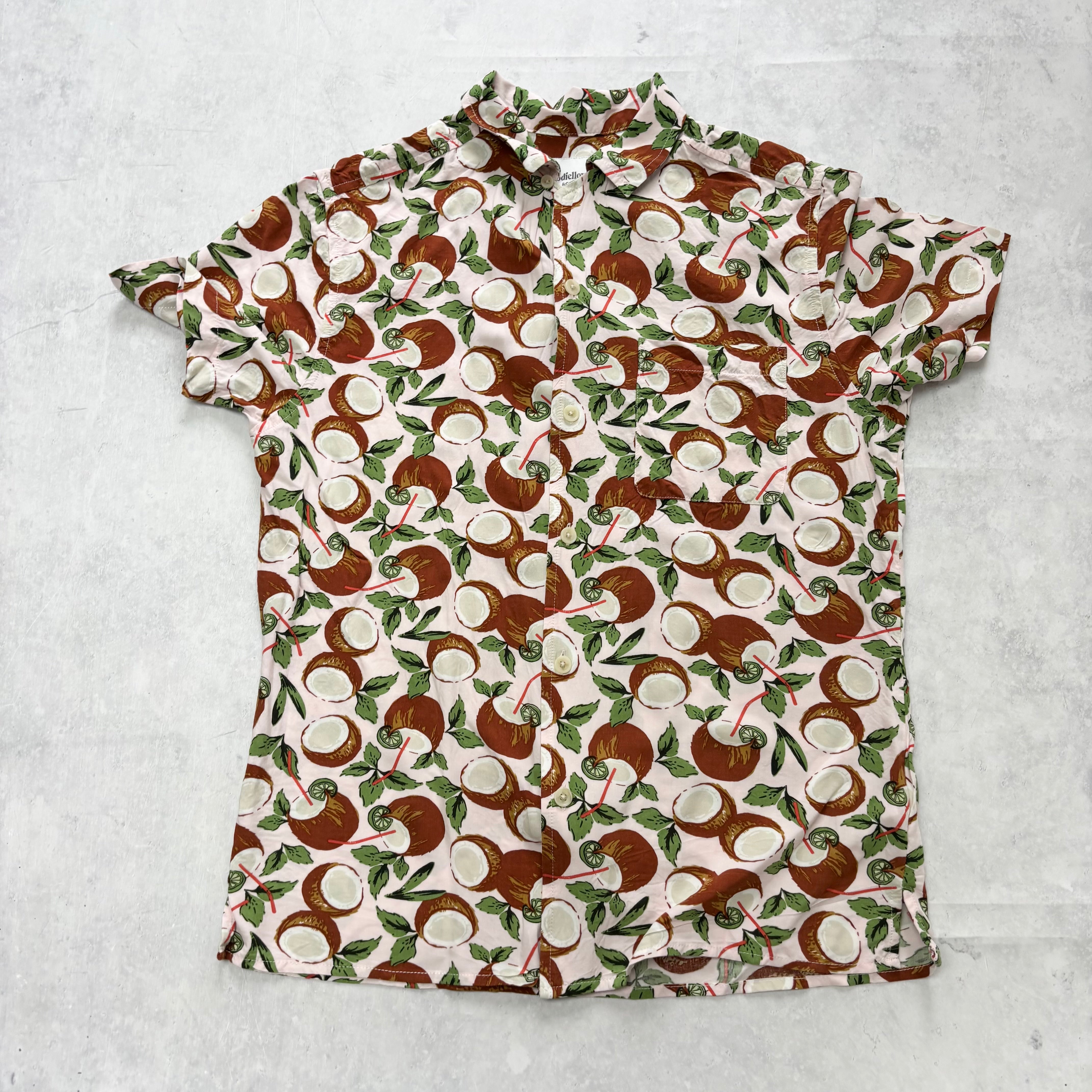 Hawaiian Shirt Mens Small Pink Floral Aloha Short Sleeve Rayon Regular Fit (E)