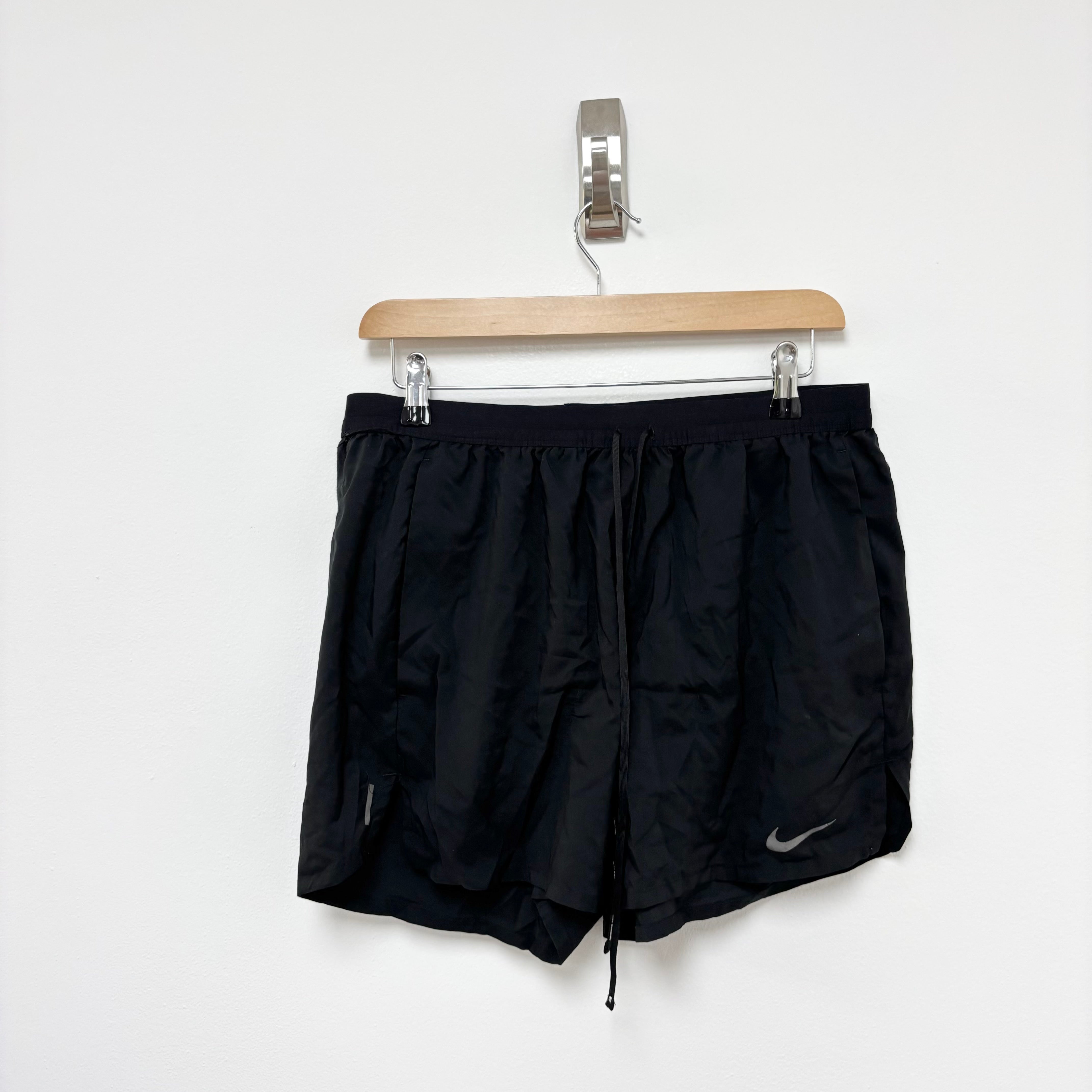 Nike Shorts Womens Large Black Running Sports Gym Athletic