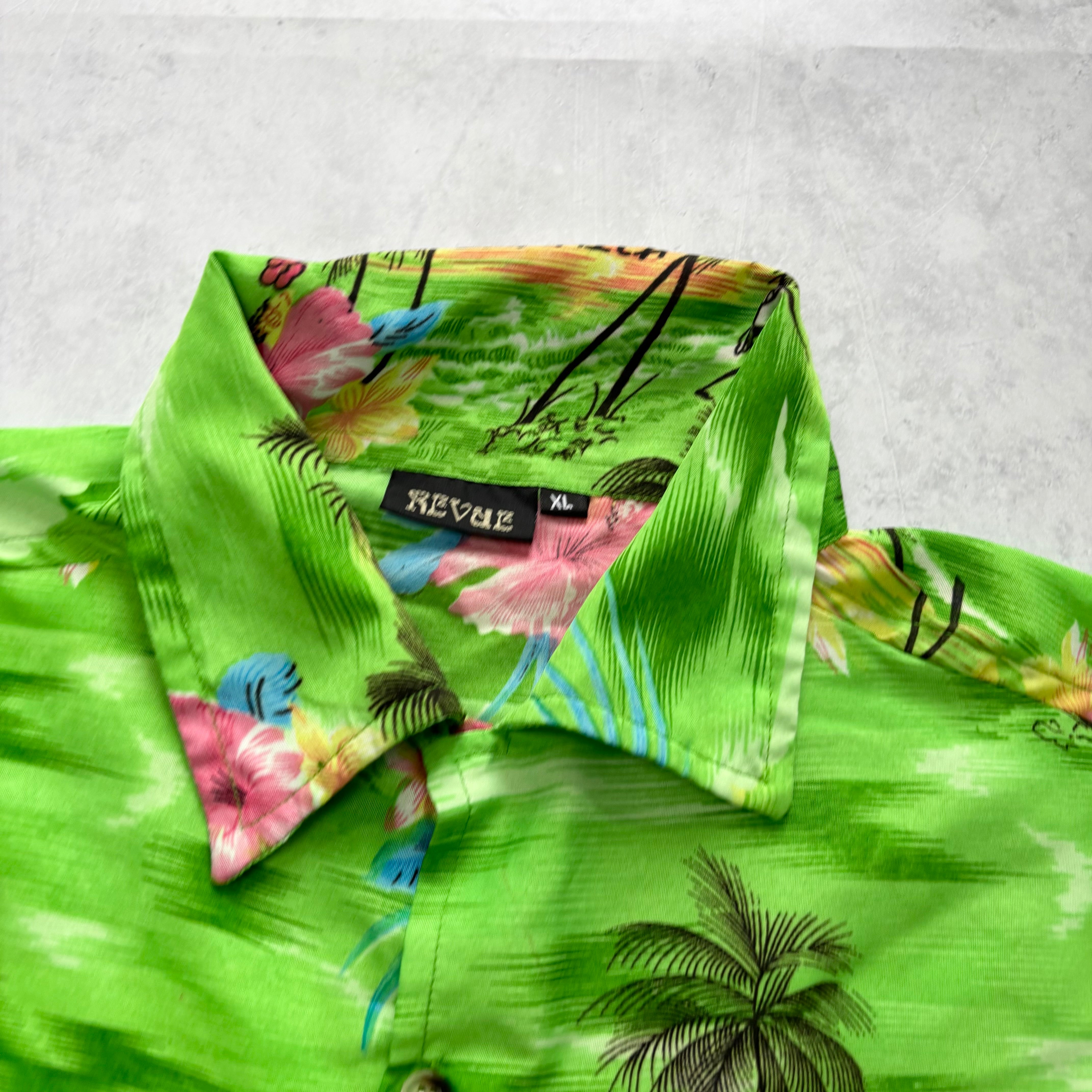 Hawaiian Shirt Mens XL Green Floral Aloha Short Sleeve Polyester (E)