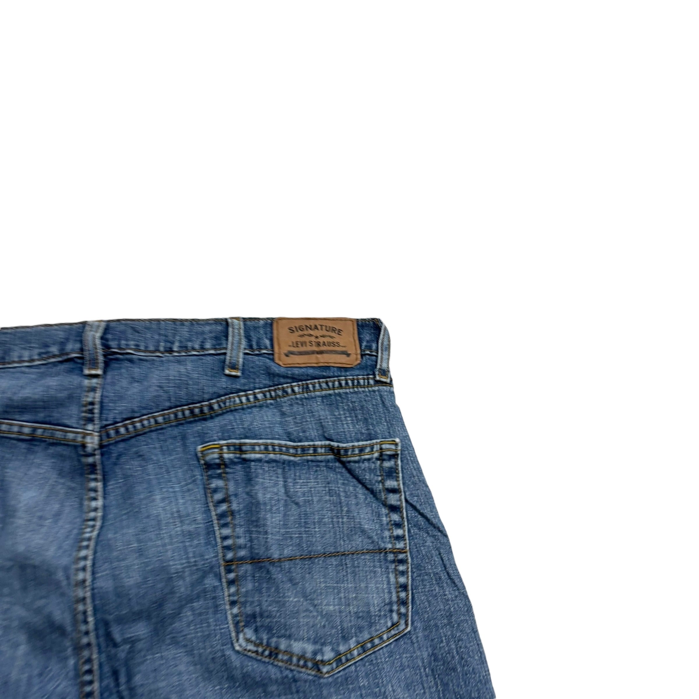 Levis Signature Jeans W38 L34 Mens Mid Blue Relaxed Straight Fit Stretch (E)