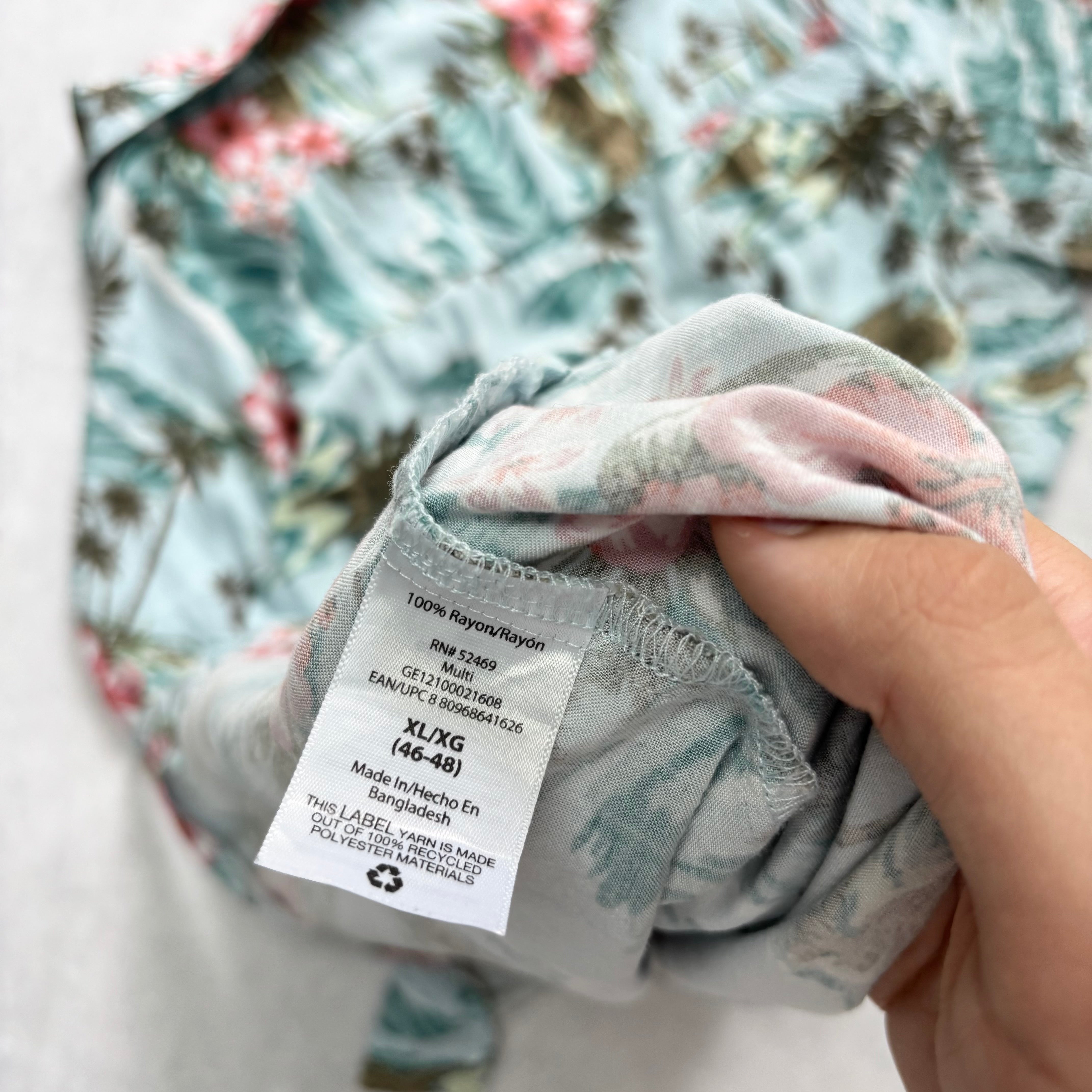 Hawaiian Shirt Mens XL Blue Floral Aloha Short Sleeve Rayon (E)