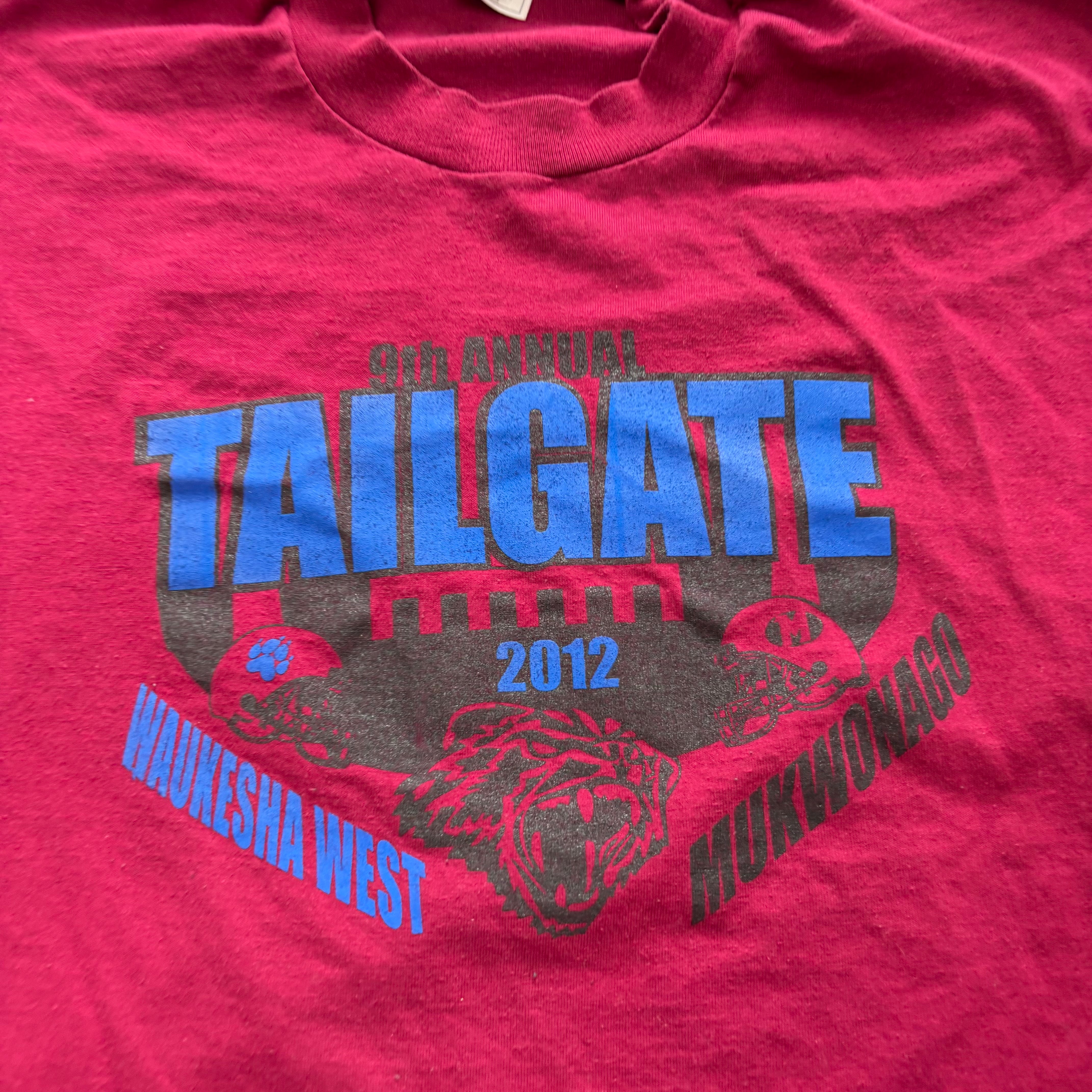 T Shirt Mens XXL Burgundy Single Stitch Graphic Print 00s USA