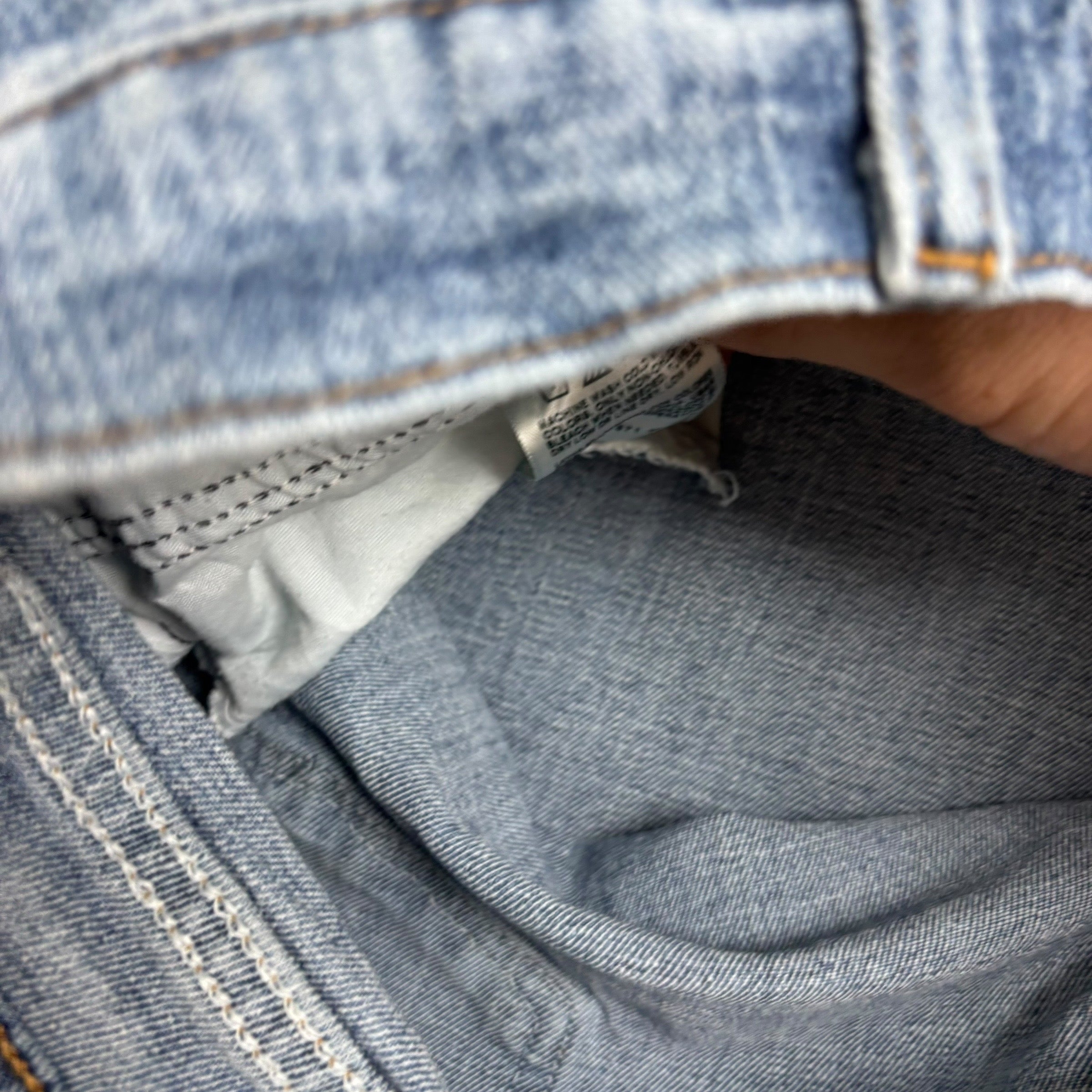 Wrangler Jeans W42 L30 Mens Light Blue Relaxed Straight Fit Stretch Denim (E)