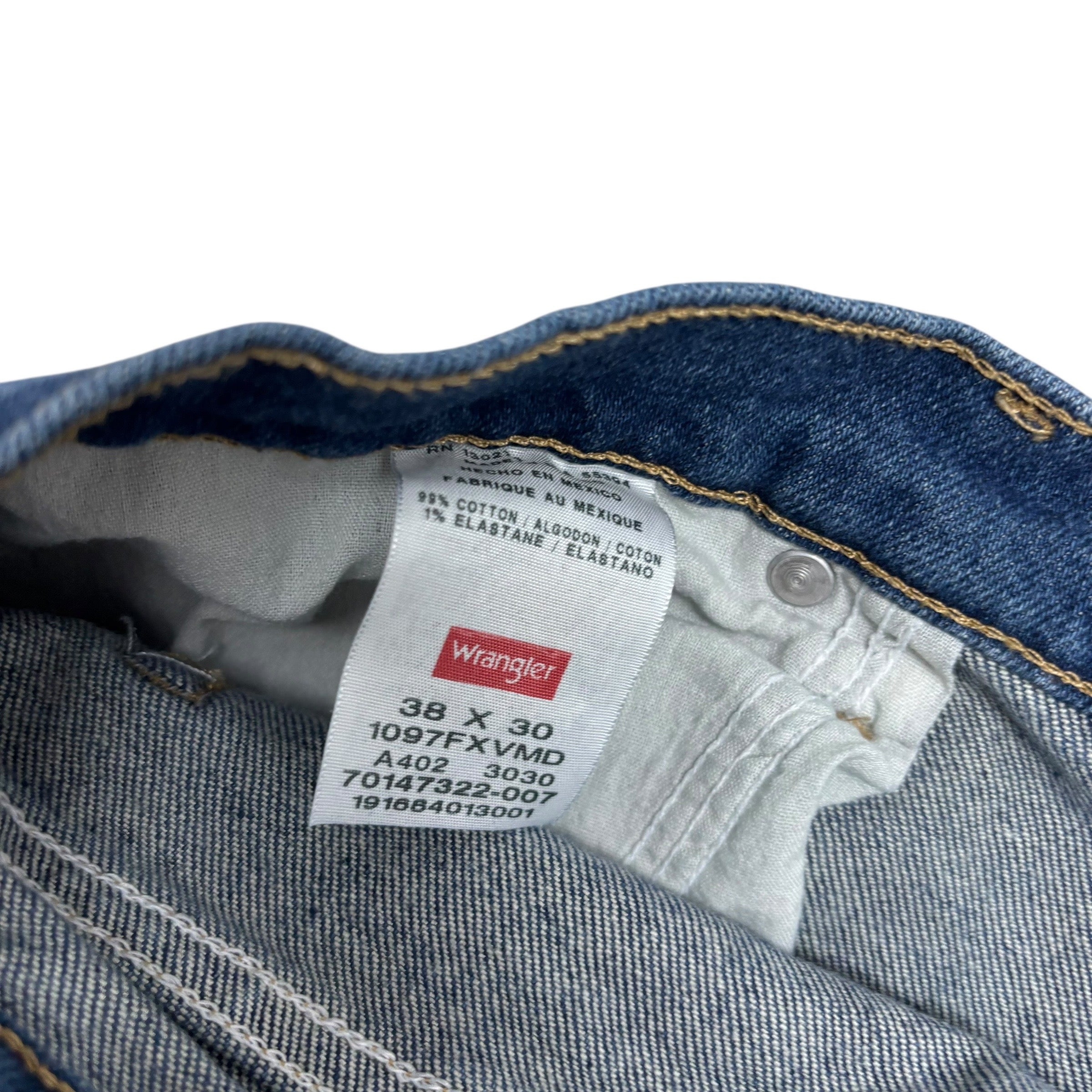 Wrangler Jeans W38 L30 Mens Mid Blue Relaxed Straight Fit Stretch Denim (E)