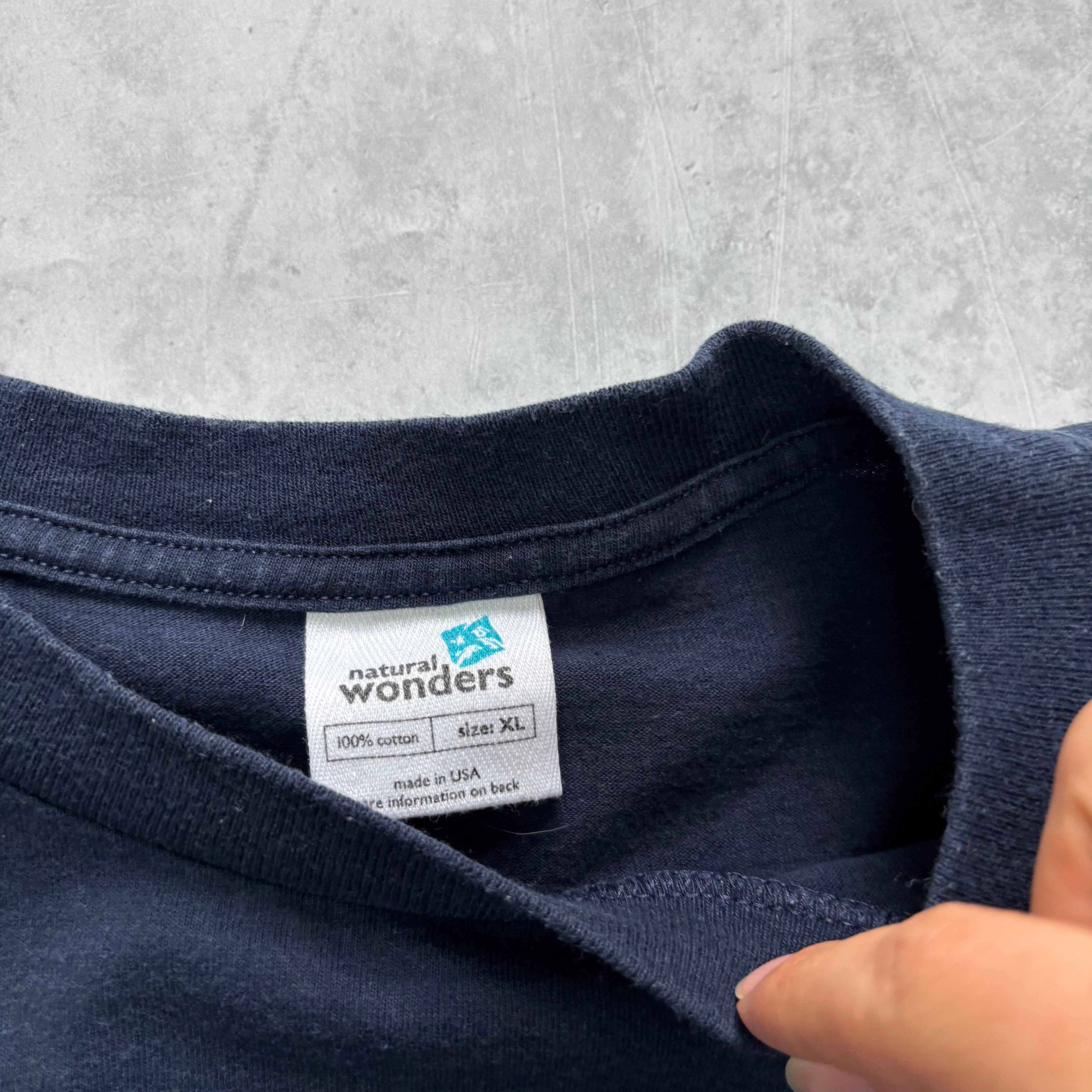 Vintage T Shirt Mens XL Navy Blue Single Stitch Graphic Print 90s Wolves (E)