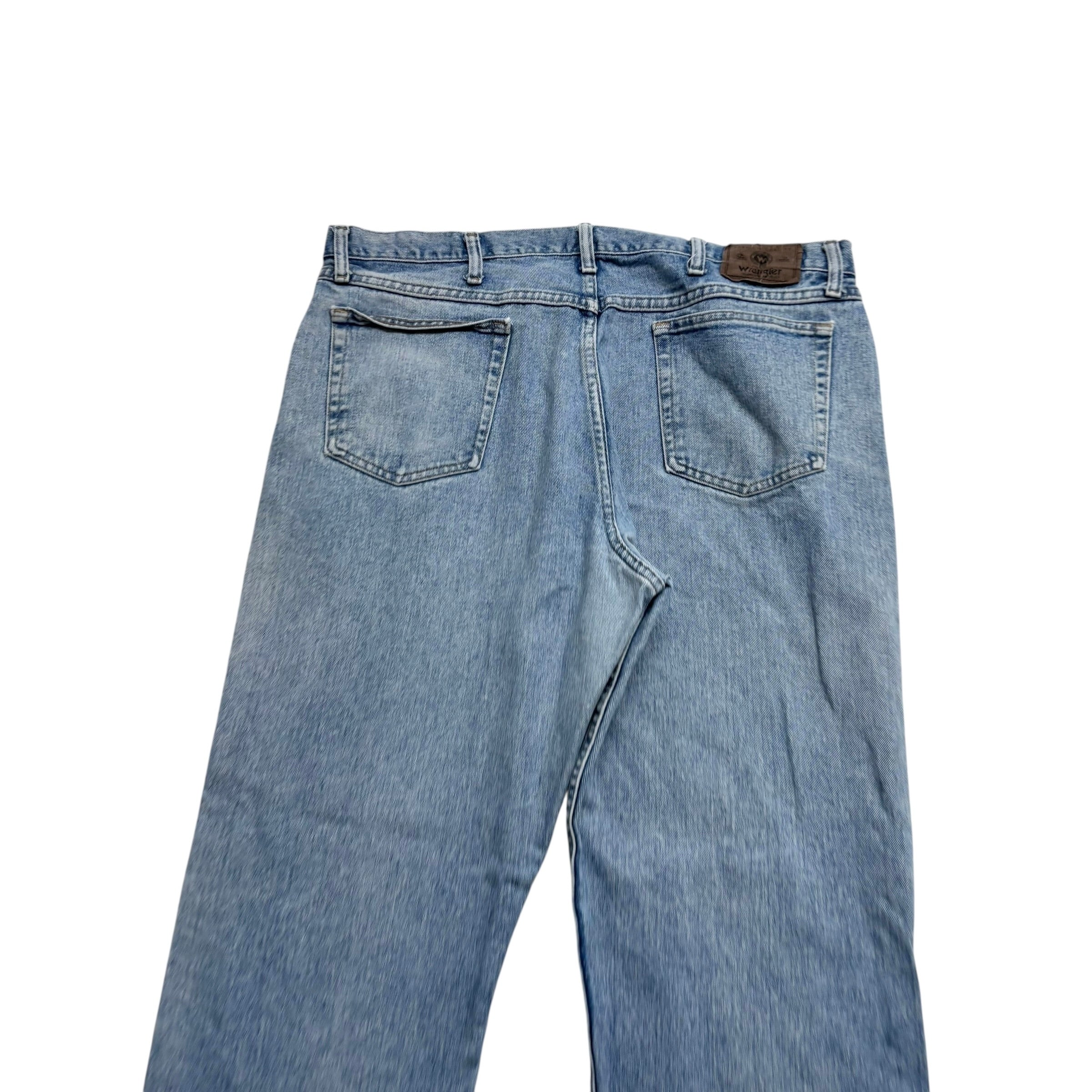 Wrangler Jeans W40 L30 Mens Light Blue Relaxed Straight Fit Vintage Denim (E)