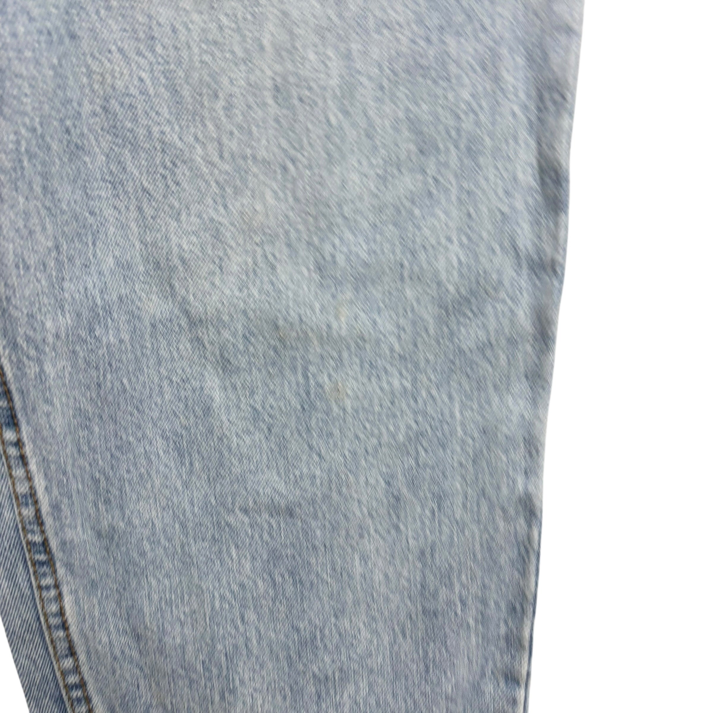 Levis 560 Jeans W30 L32 Mens Light Blue Relaxed Tapered Fit Made In USA Vintage