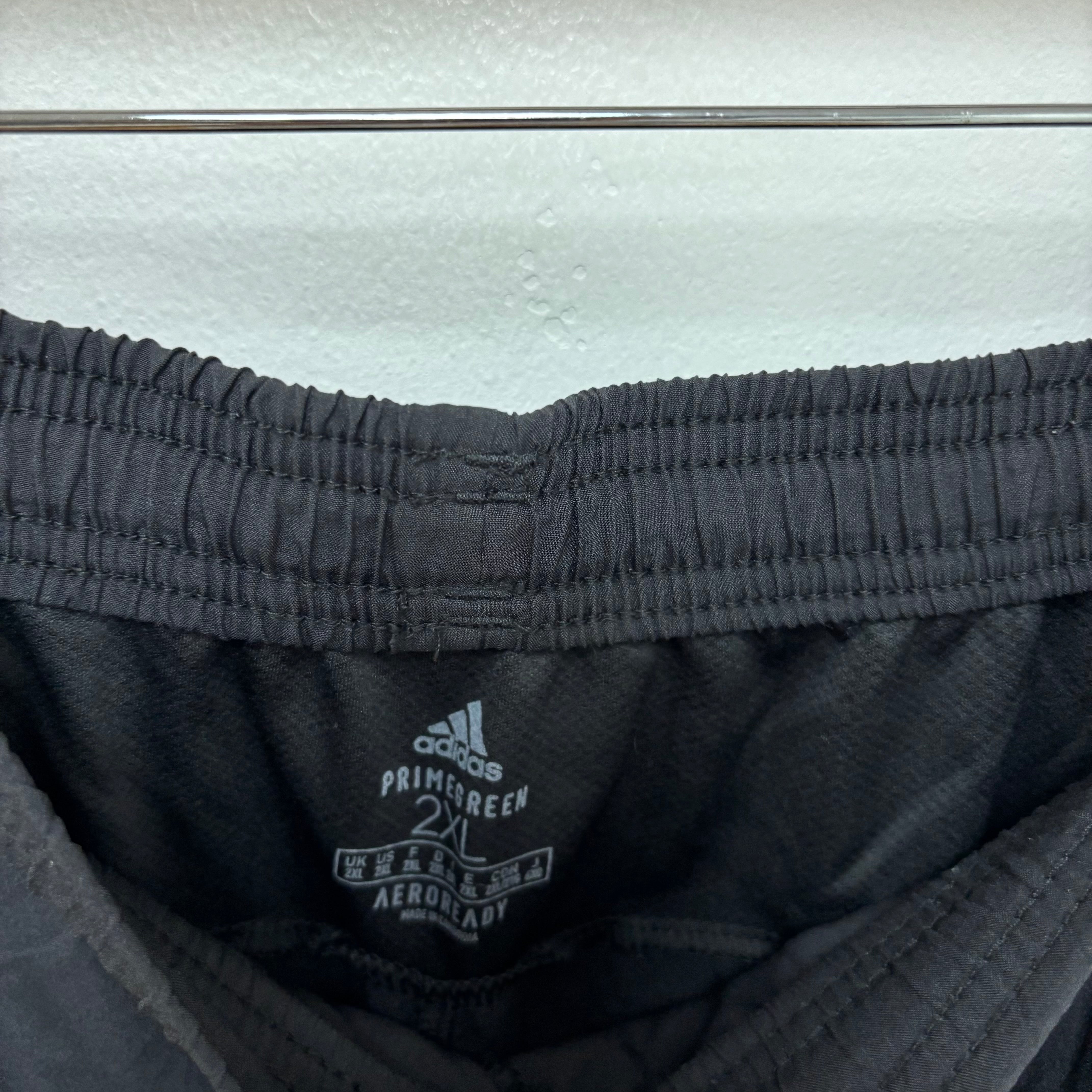 Adidas Shorts Mens XXL Black Sports Running Gym Athletic Pockets Aeroready