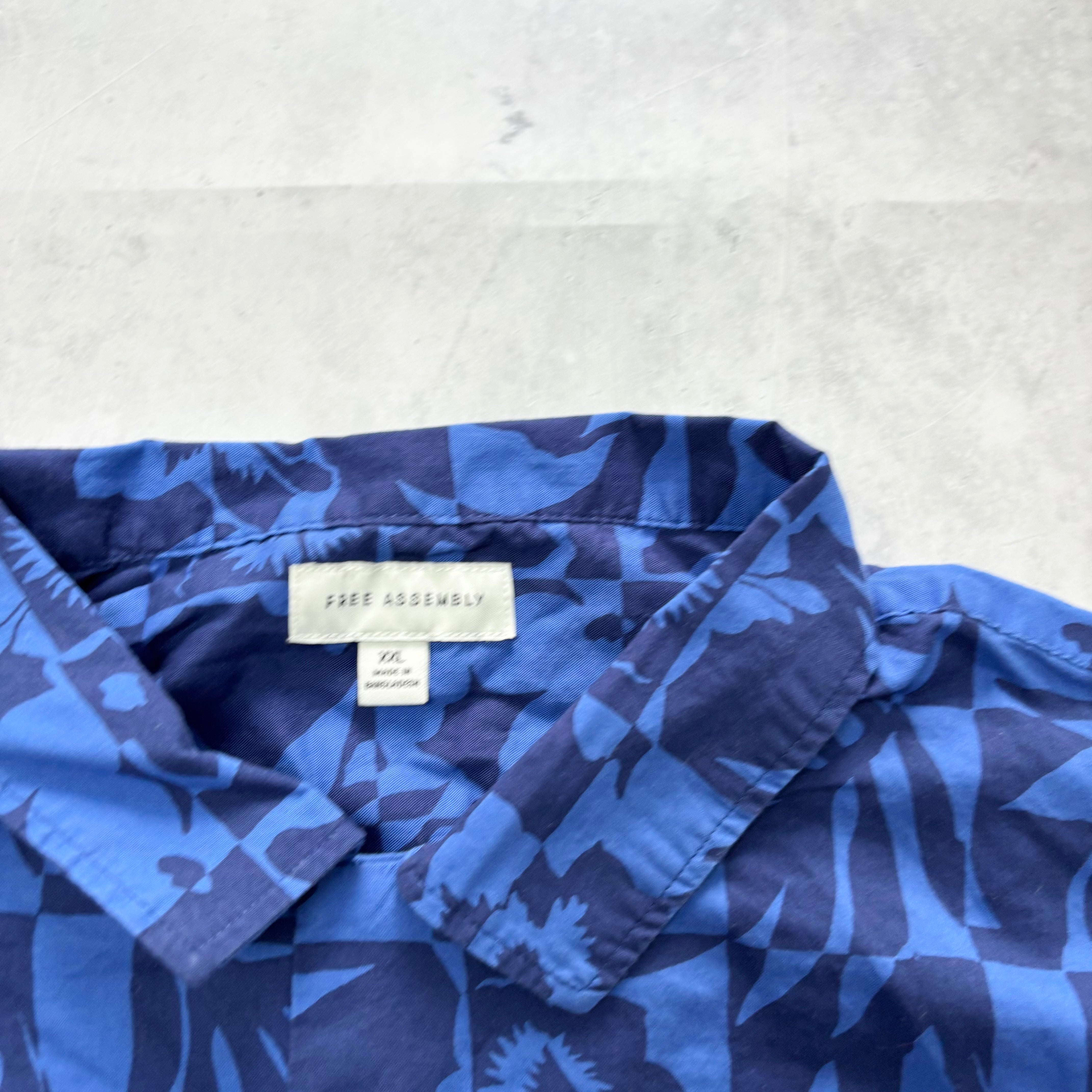 Hawaiian Shirt Mens XXL Blue Floral Aloha Short Sleeve Cotton (E)