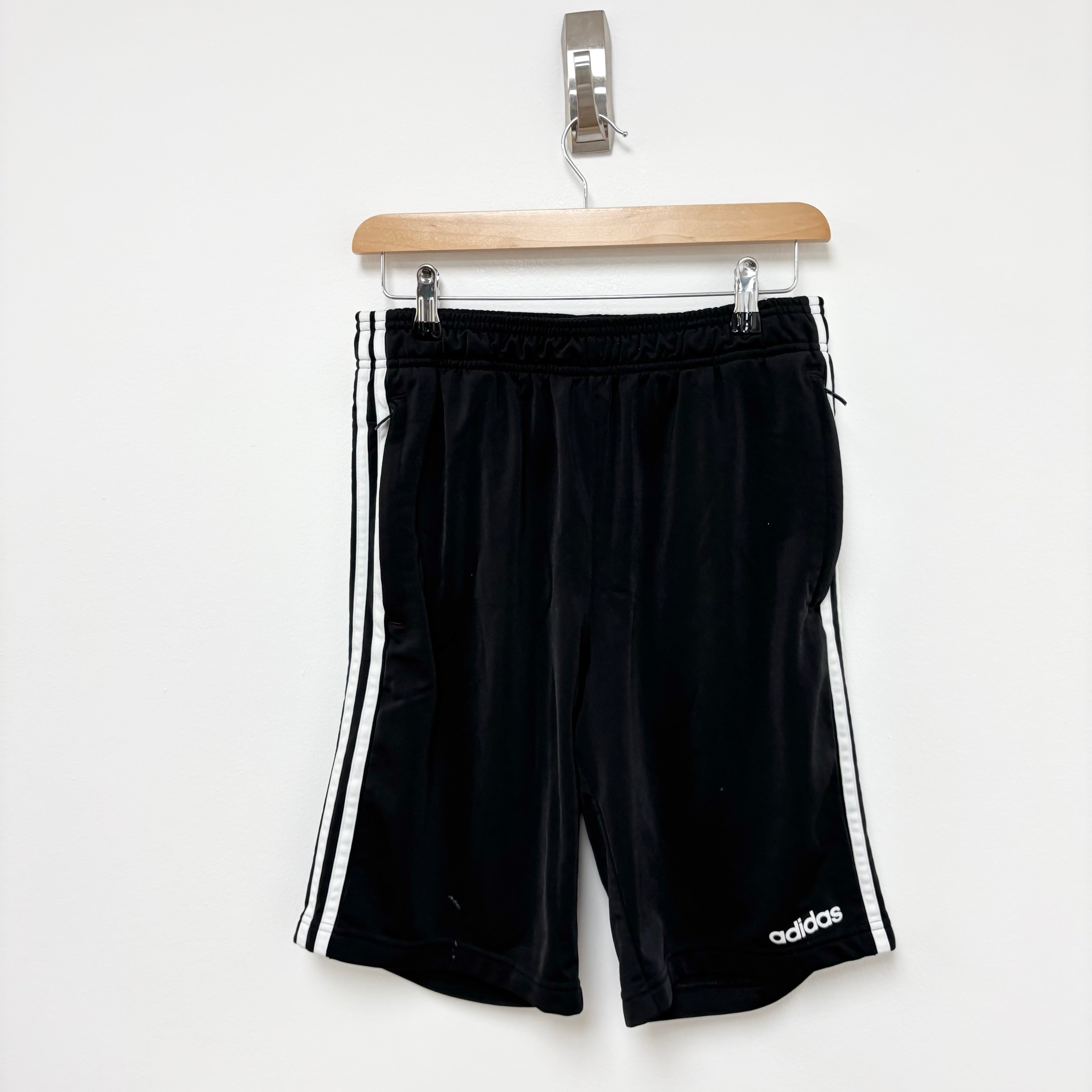 Adidas Shorts Mens Medium Black Sports Running Gym Athletic Pockets