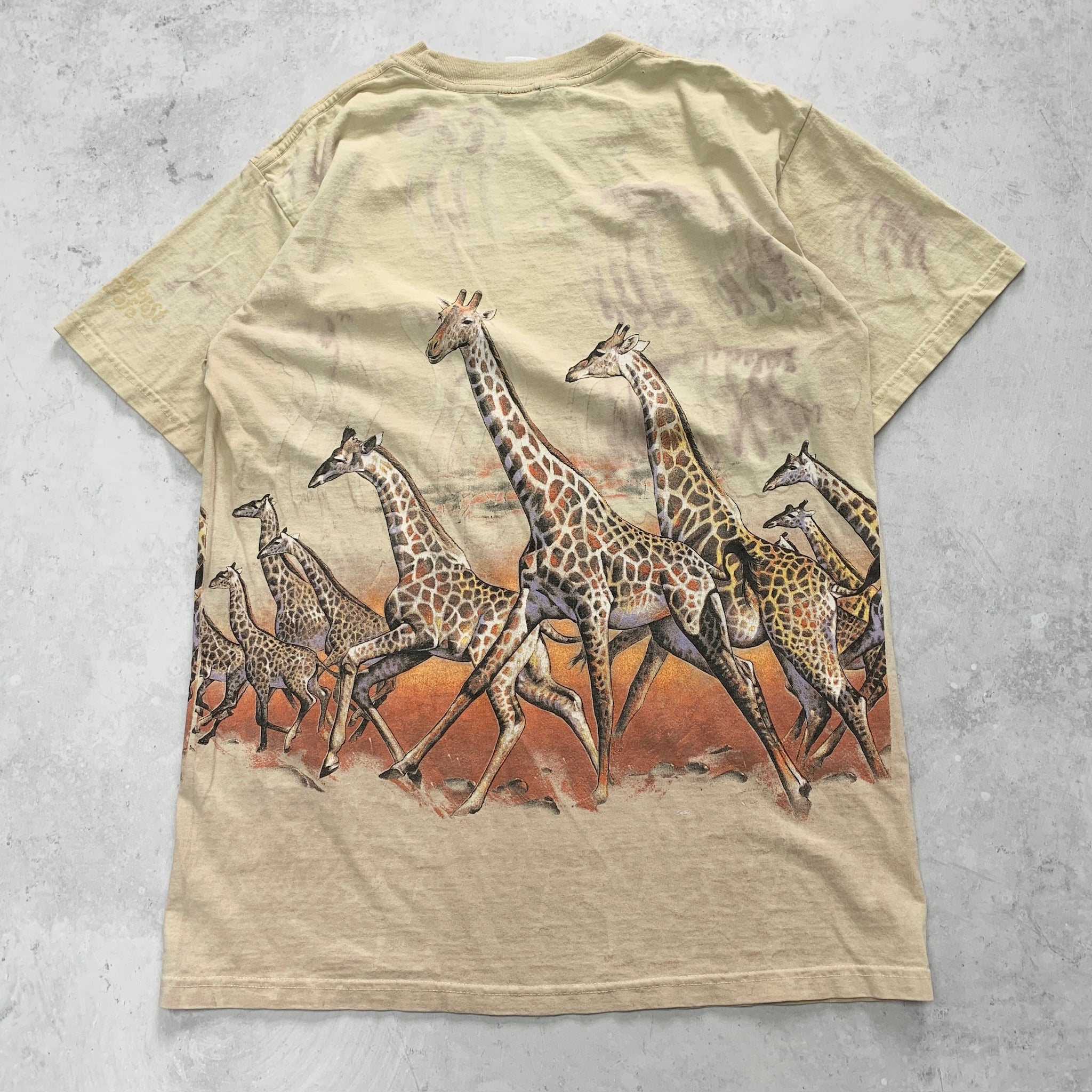 Vintage T Shirt Mens Medium Yellow Graphic Print Y2K USA Giraffe Nature Tie Die