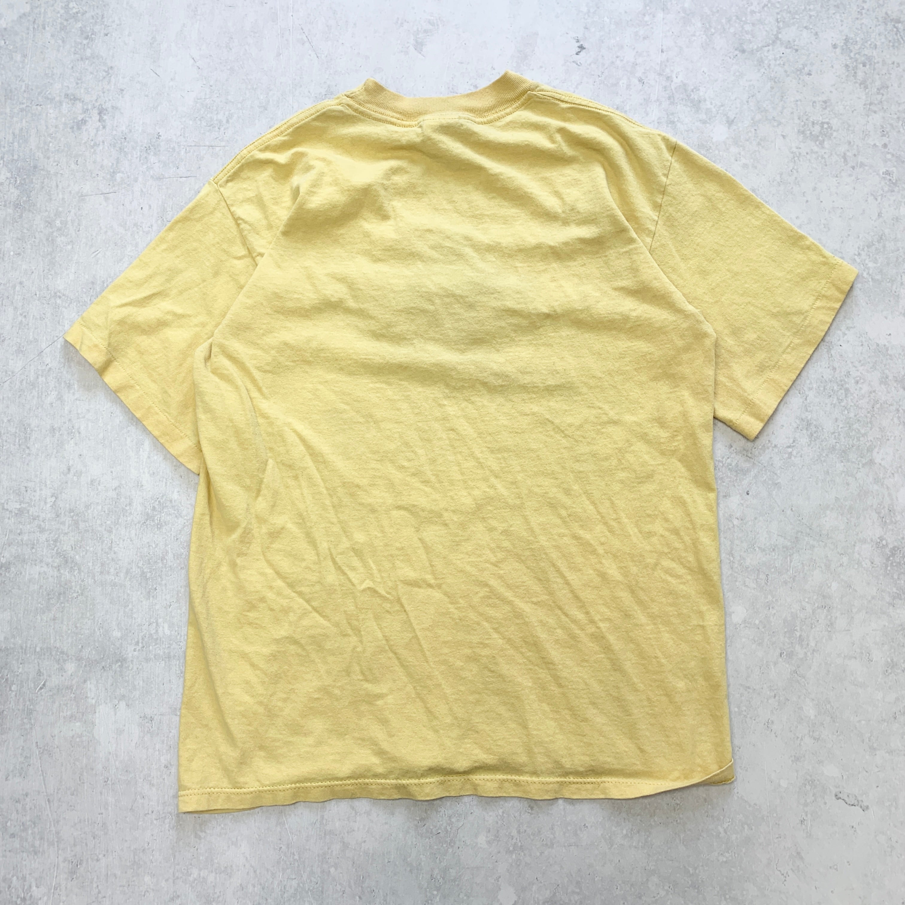 Vintage T Shirt Mens Medium Yellow Single Stitch Graphic Print 90s USA Tourist