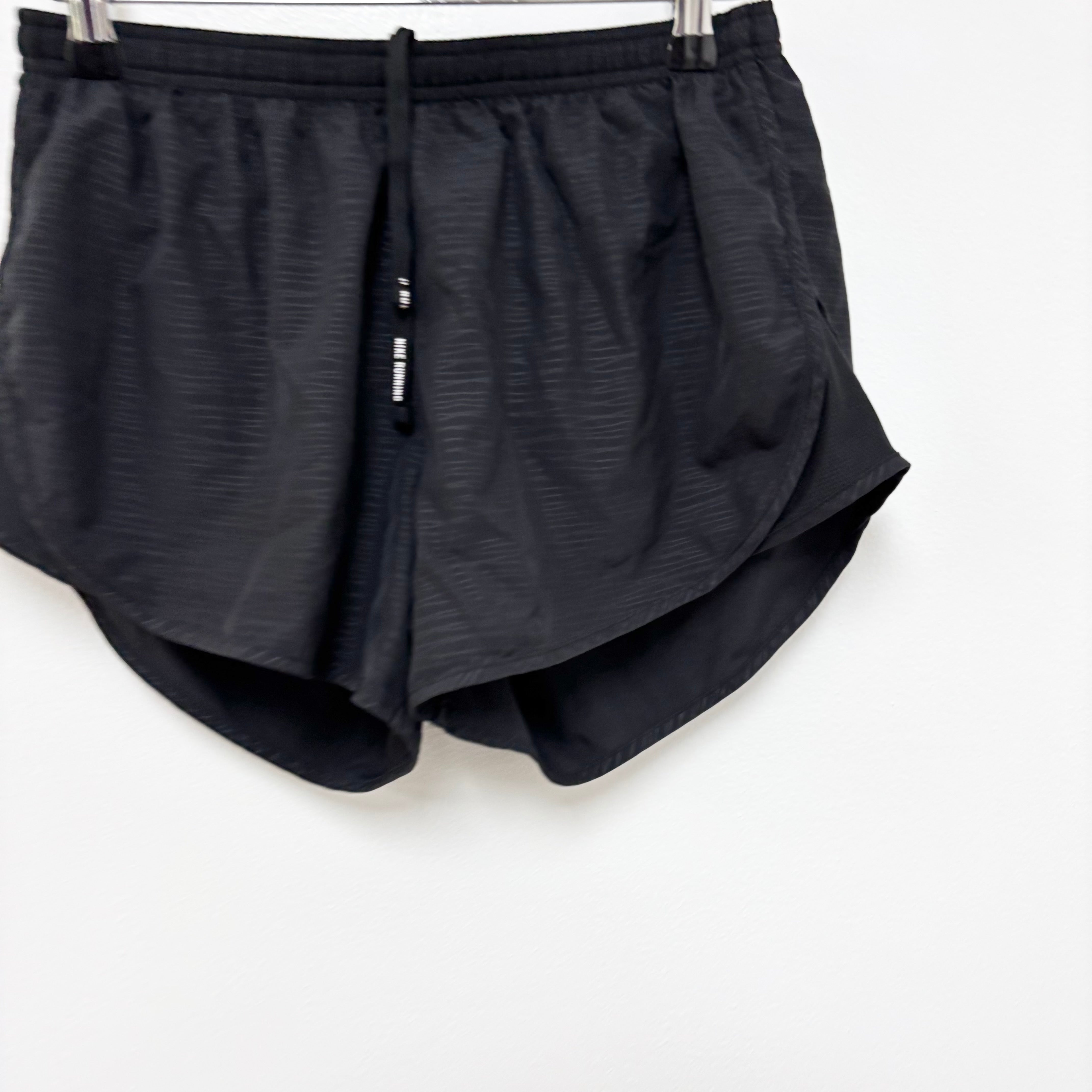 Nike Shorts Womens Small Black Dri Fit Running Sports Gym Athletic Pockets (E)