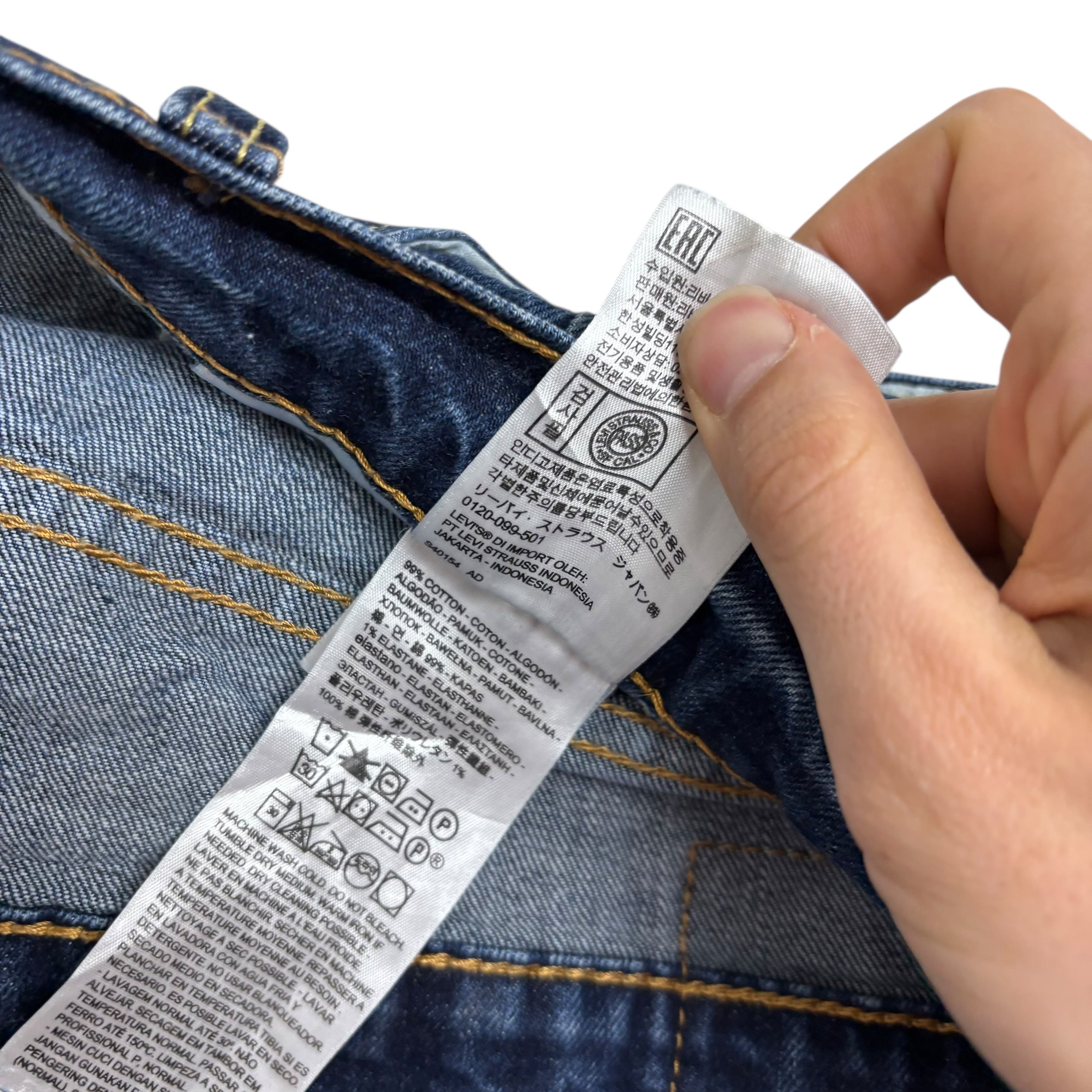 Levis 550 Jeans W46 L30 Mens Dark Blue Relaxed Straight Fit Stretch Denim (E)