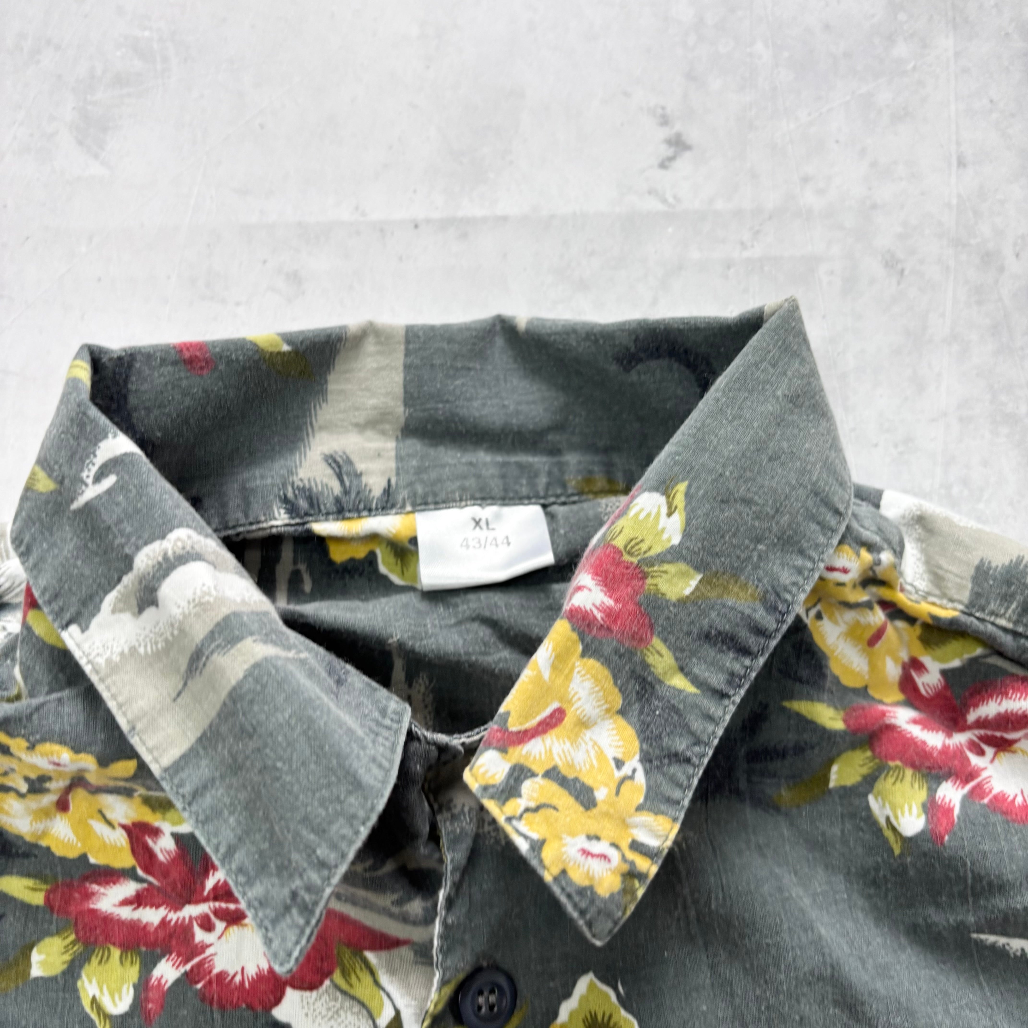 Vintage Hawaiian Shirt Mens XL Grey Floral Aloha Short Sleeve