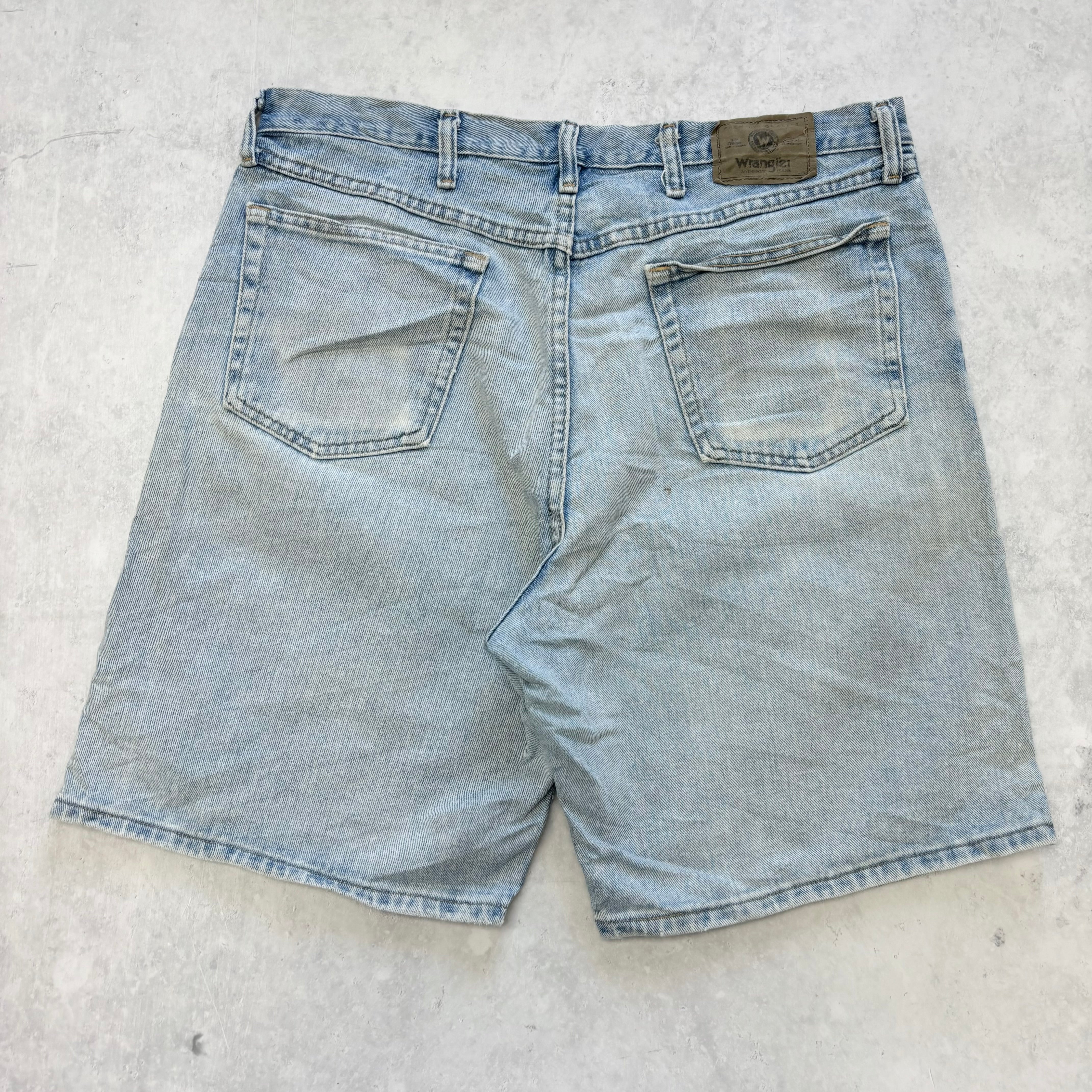 Vintage Wrangler Jorts W36 Mens Denim Shorts Light Blue Baggy Relaxed Fit