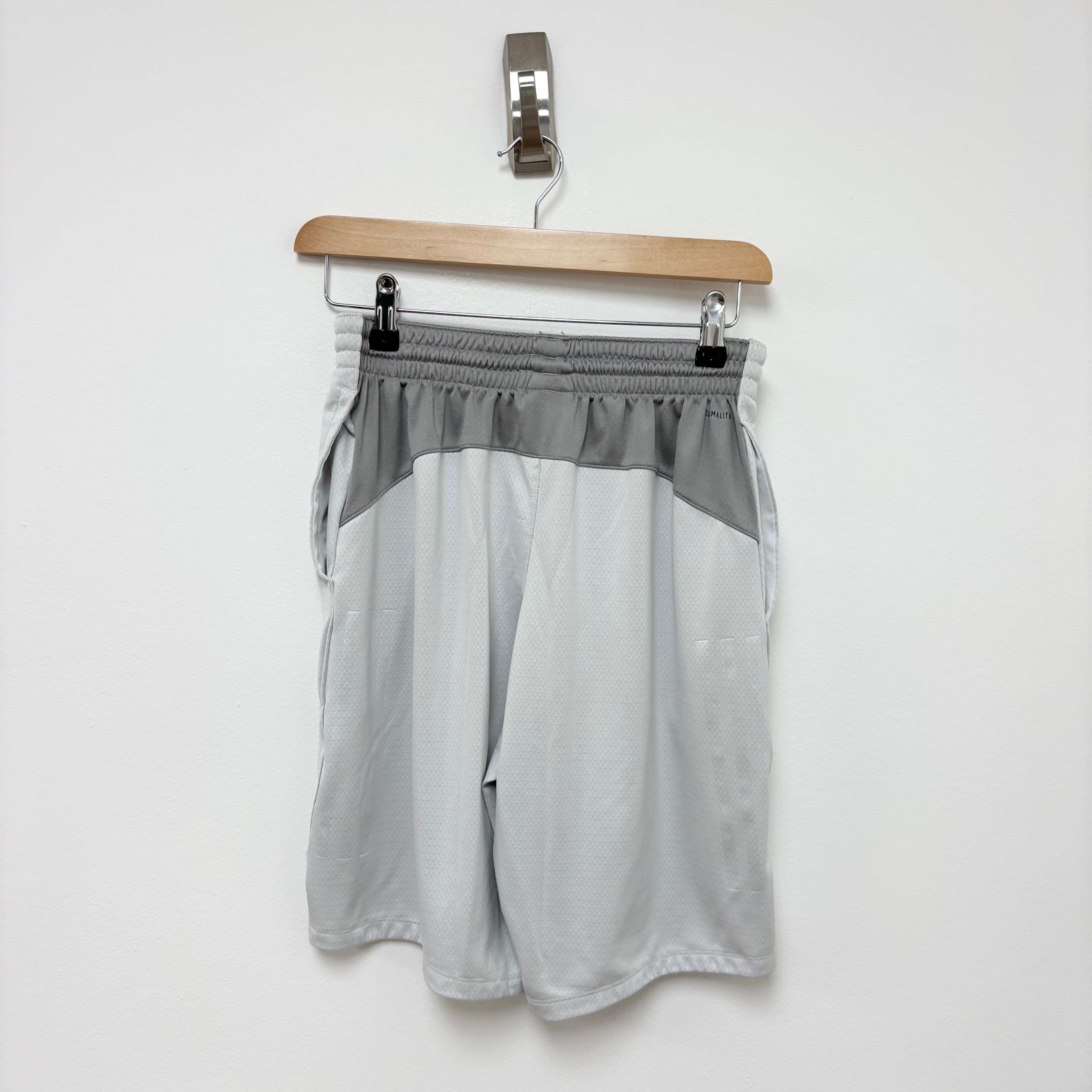 Adidas Shorts Mens Small Silver Sports Running Gym Athletic Pockets (E)