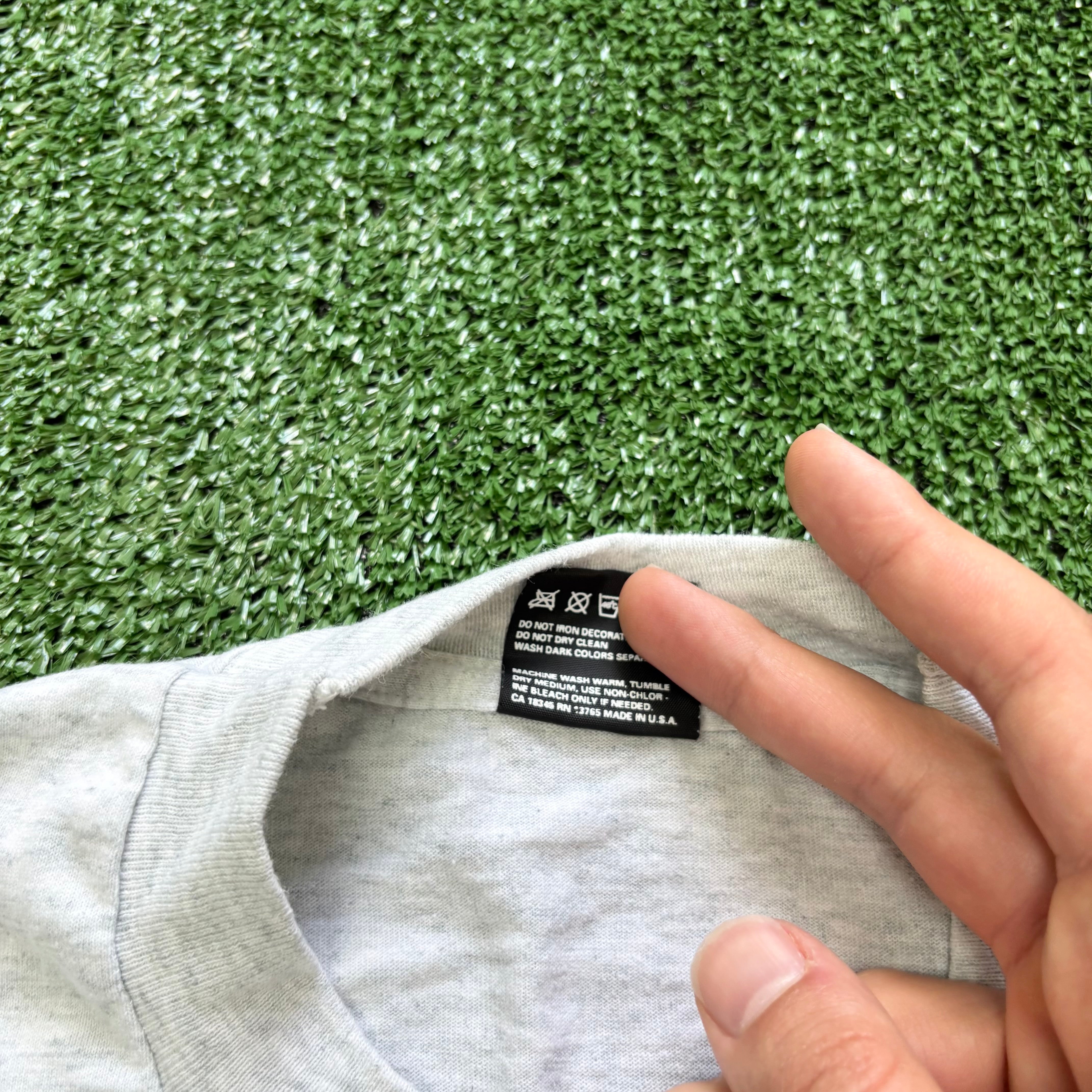 Vintage T Shirt Mens Large Grey Single Stitch Graphic Print 90s USA Run (E)