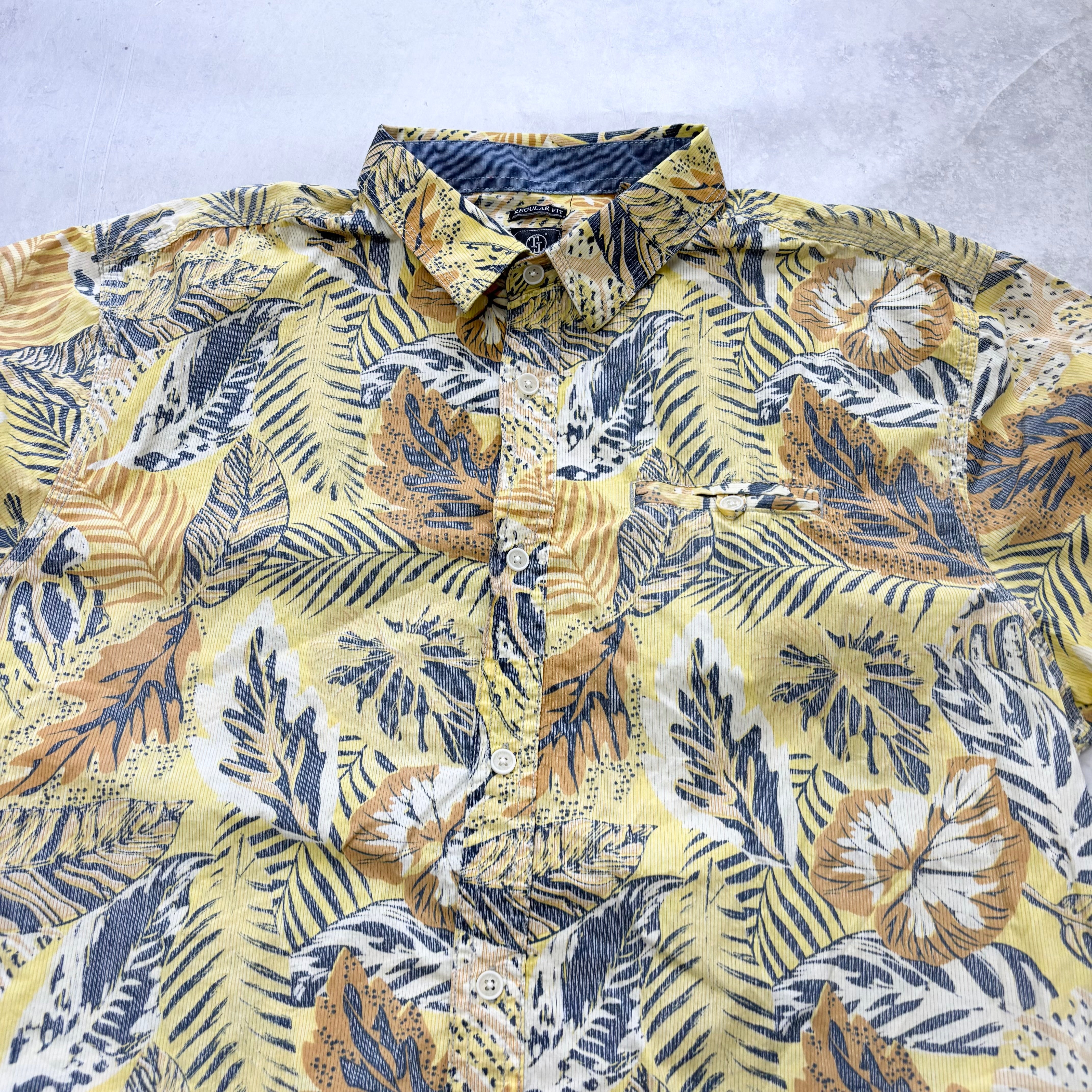 Hawaiian Shirt Mens XL Yellow Floral Aloha Short Sleeve Cotton Slim Fit (E)