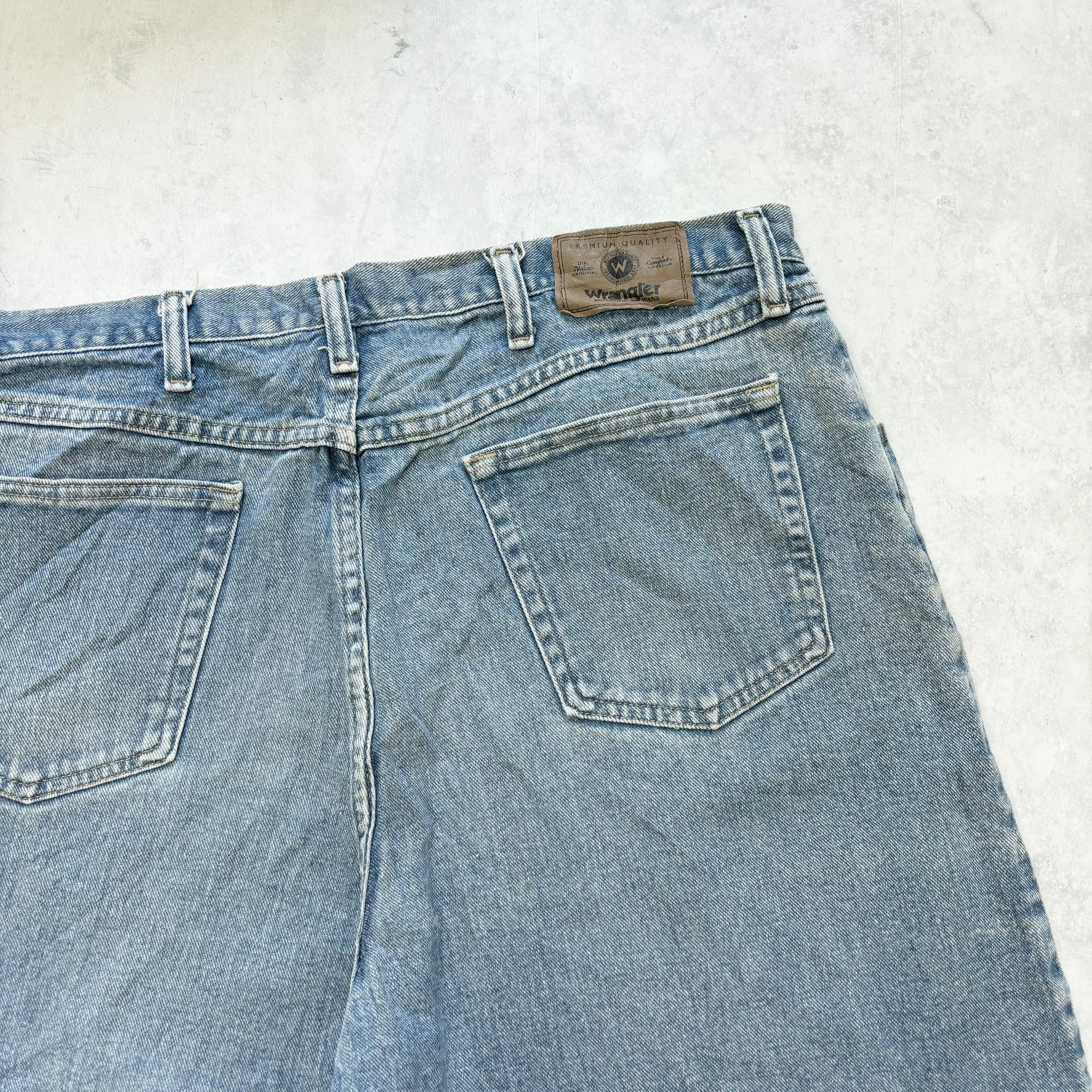 Vintage Wrangler Jorts W40 Mens Denim Shorts Light Blue Baggy Relaxed Fit