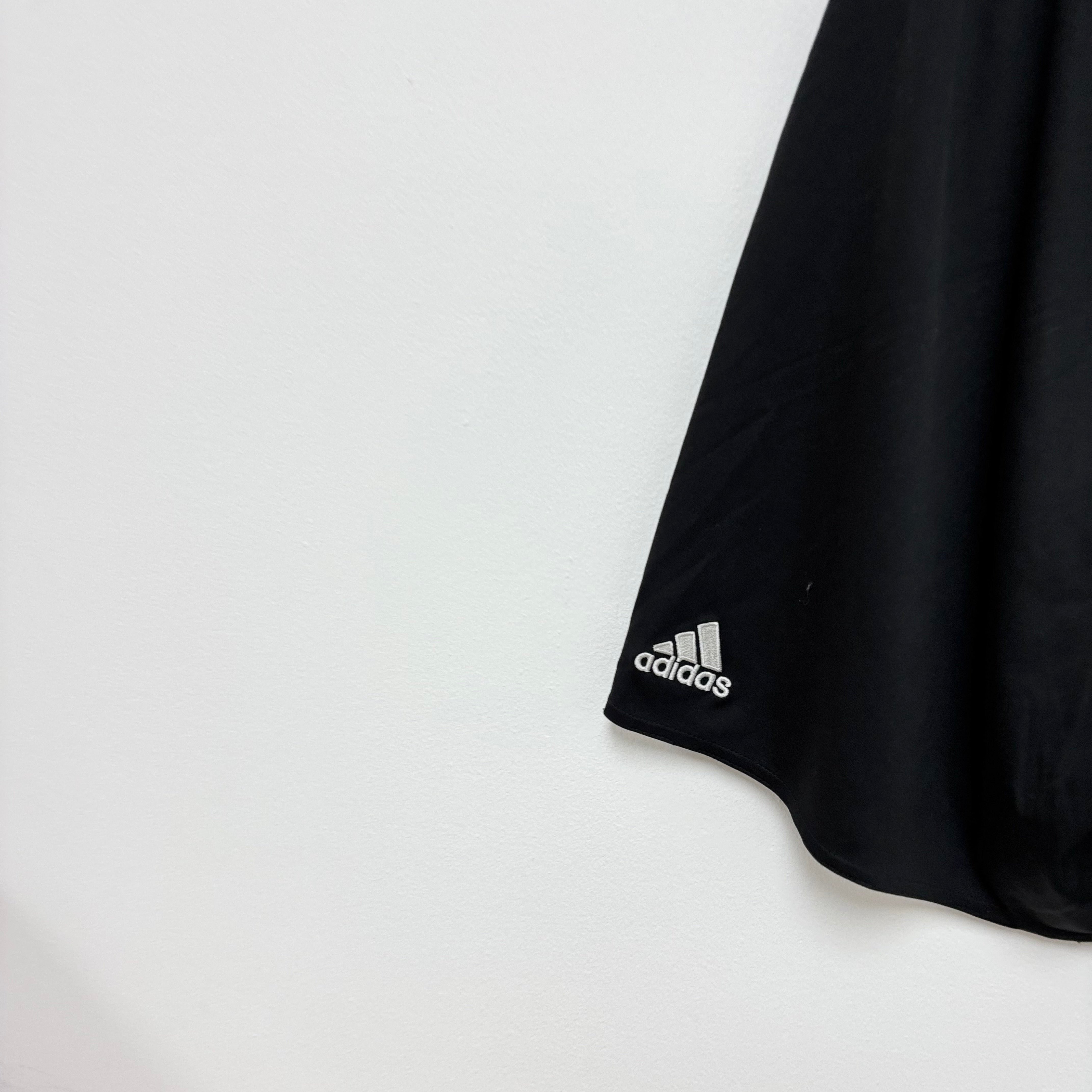 Adidas Shorts Mens XL Black Sports Running Gym Athletic Bayern FC (E)
