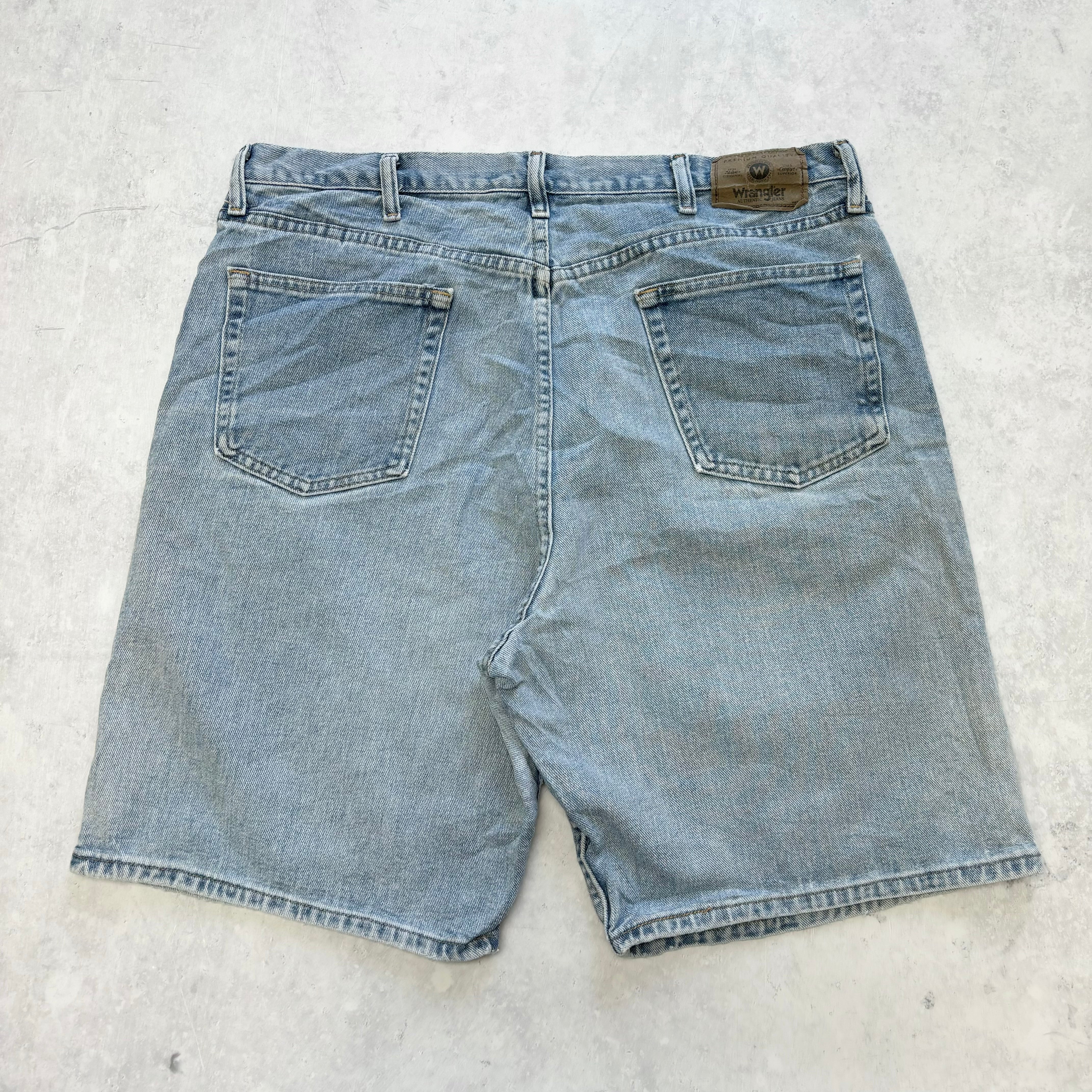 Vintage Wrangler Jorts W38 Mens Denim Shorts Light Blue Baggy Relaxed Fit