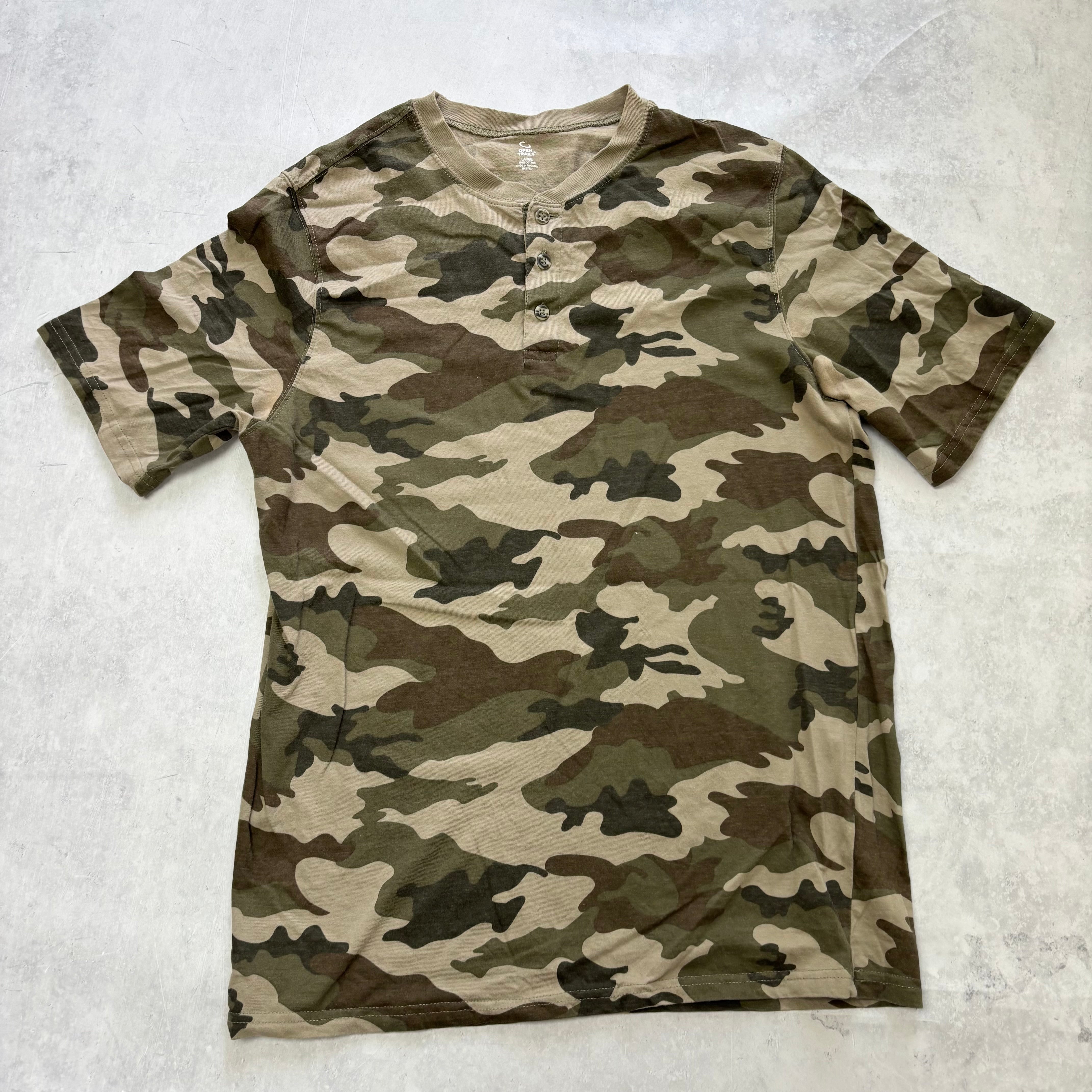 Camo T Shirt Mens Large Army Desert Hunting Woodland Camouflage (E)