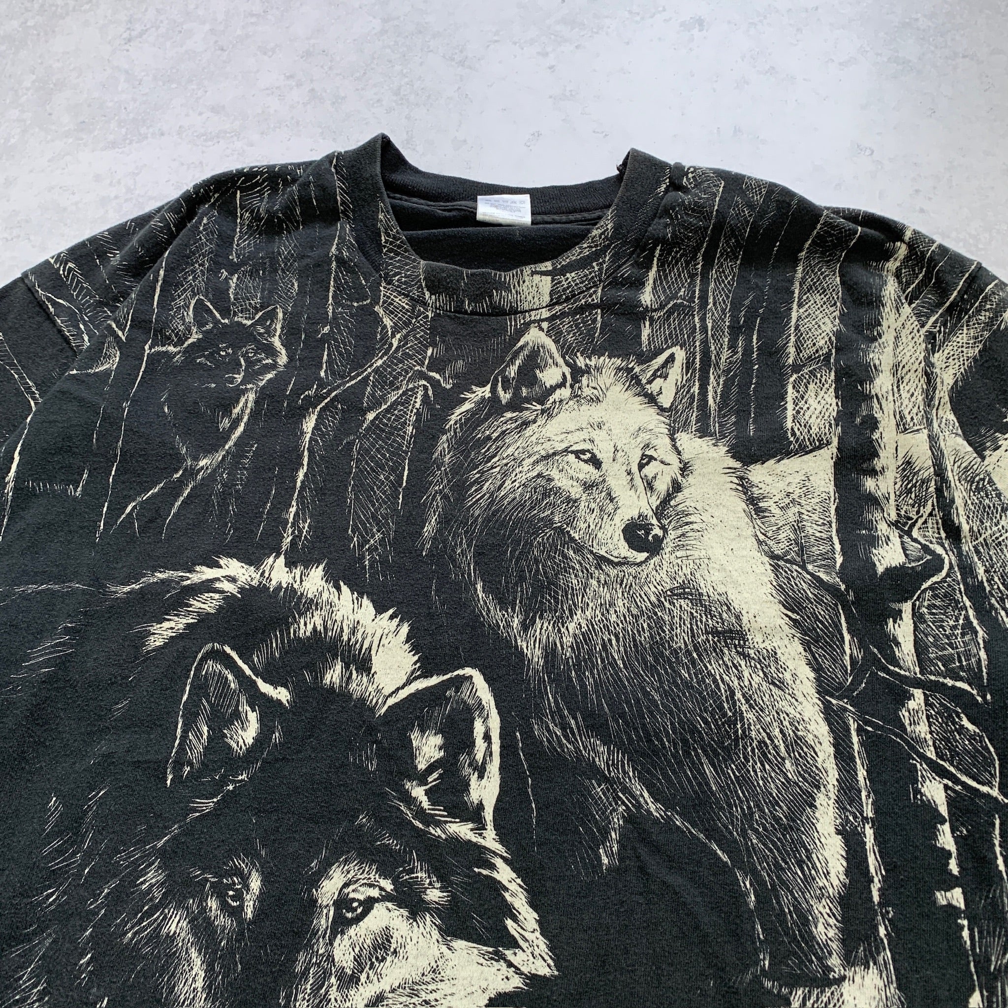 Vintage T Shirt Mens XL Black Single Stitch Graphic Print 90s AOP Wolves Nature