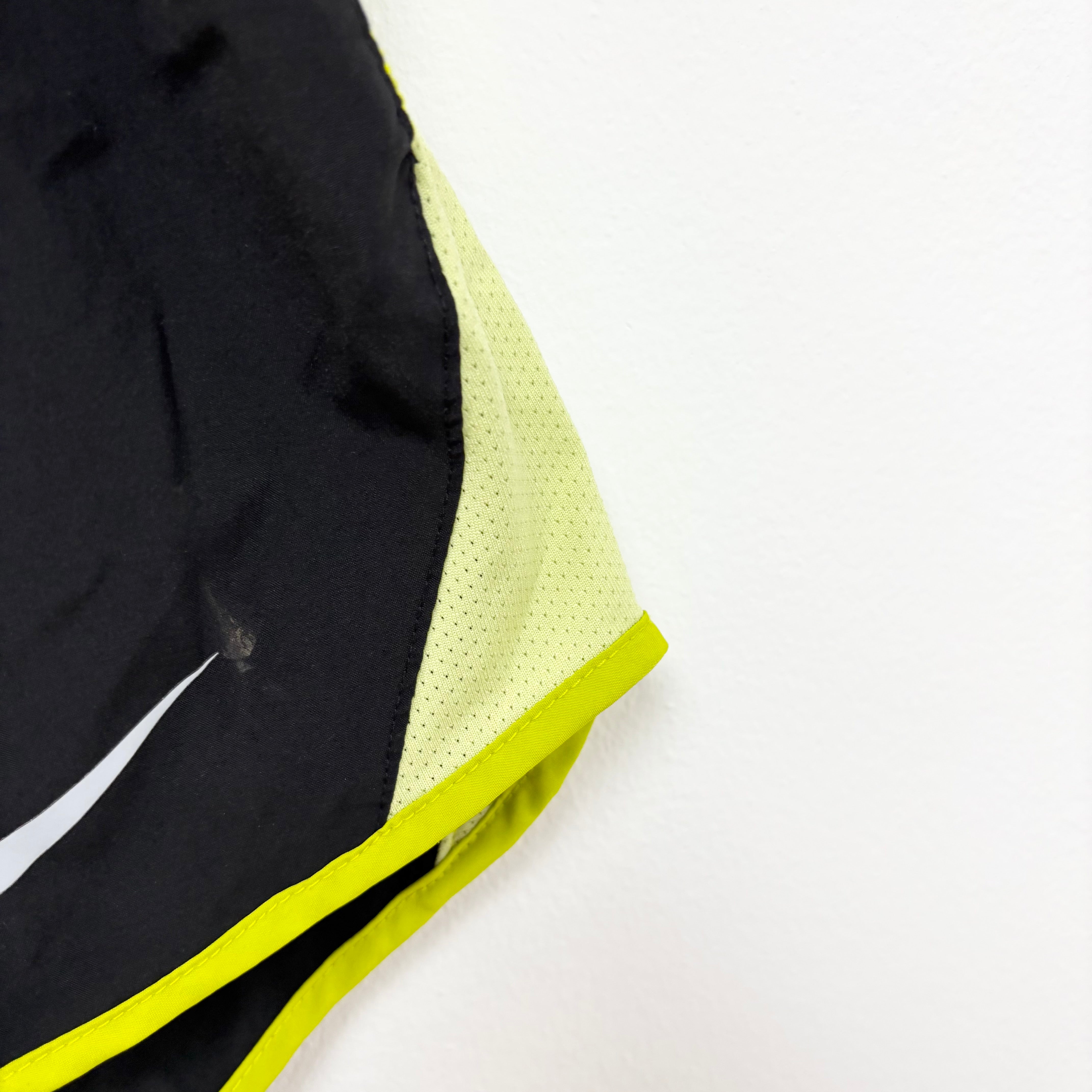 Nike Shorts Womens Small Black Dri Fit Running Sports Gym Athletic