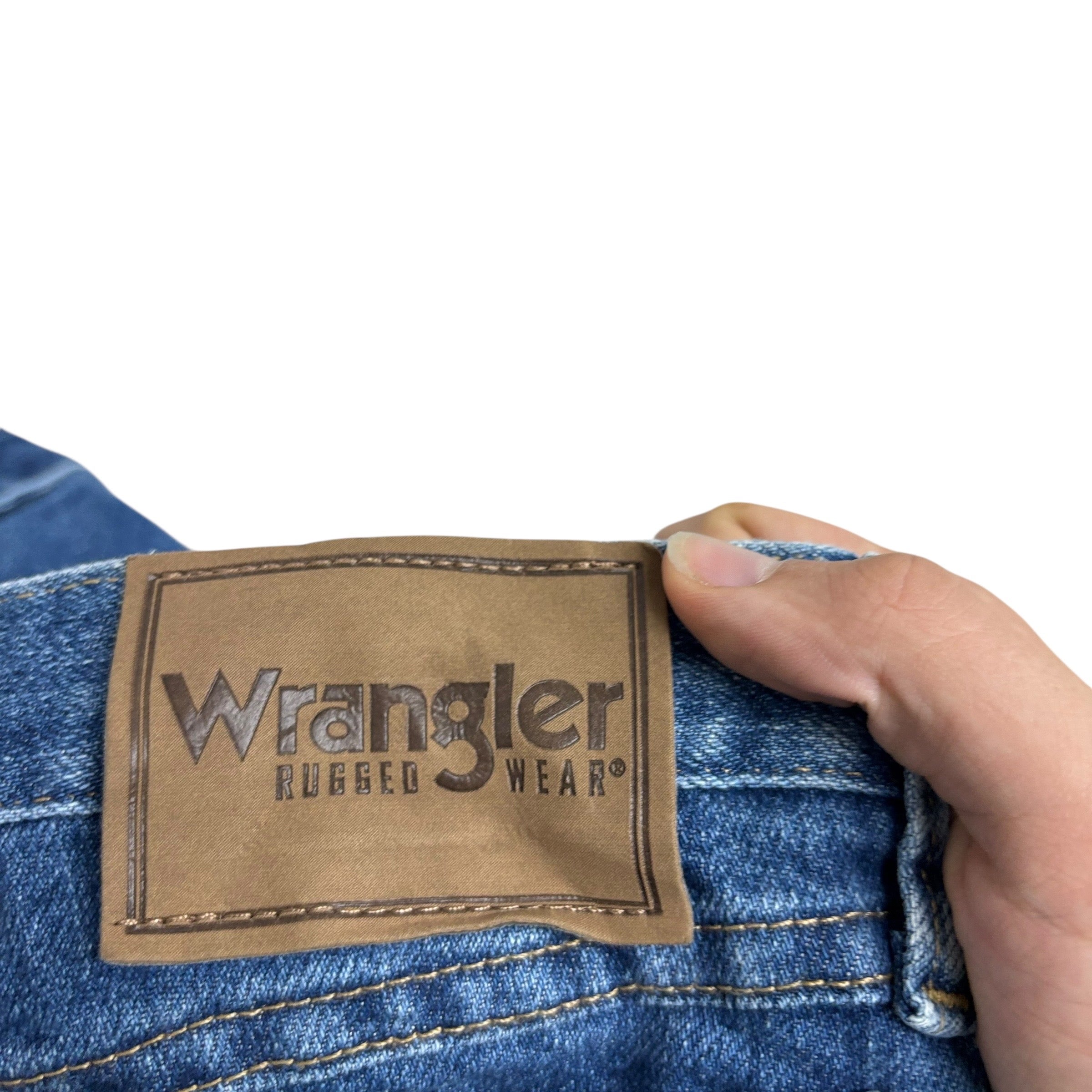 Wrangler Jeans W44 L32 Mens Mid Blue Relaxed Tapered Fit Vintage Denim (E)