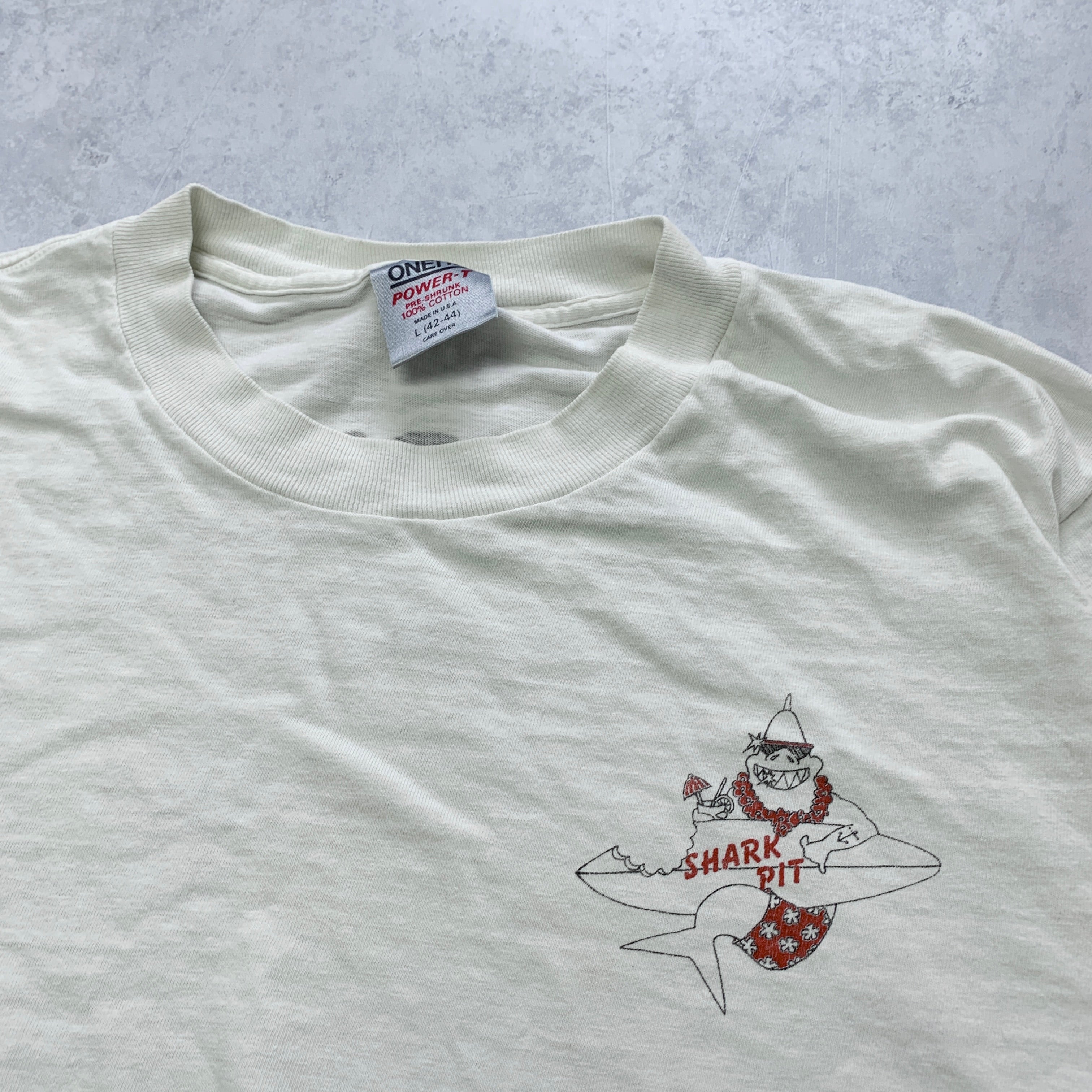 Vintage T Shirt Mens Medium White Single Stitch Graphic Print 90s Tourist Shark