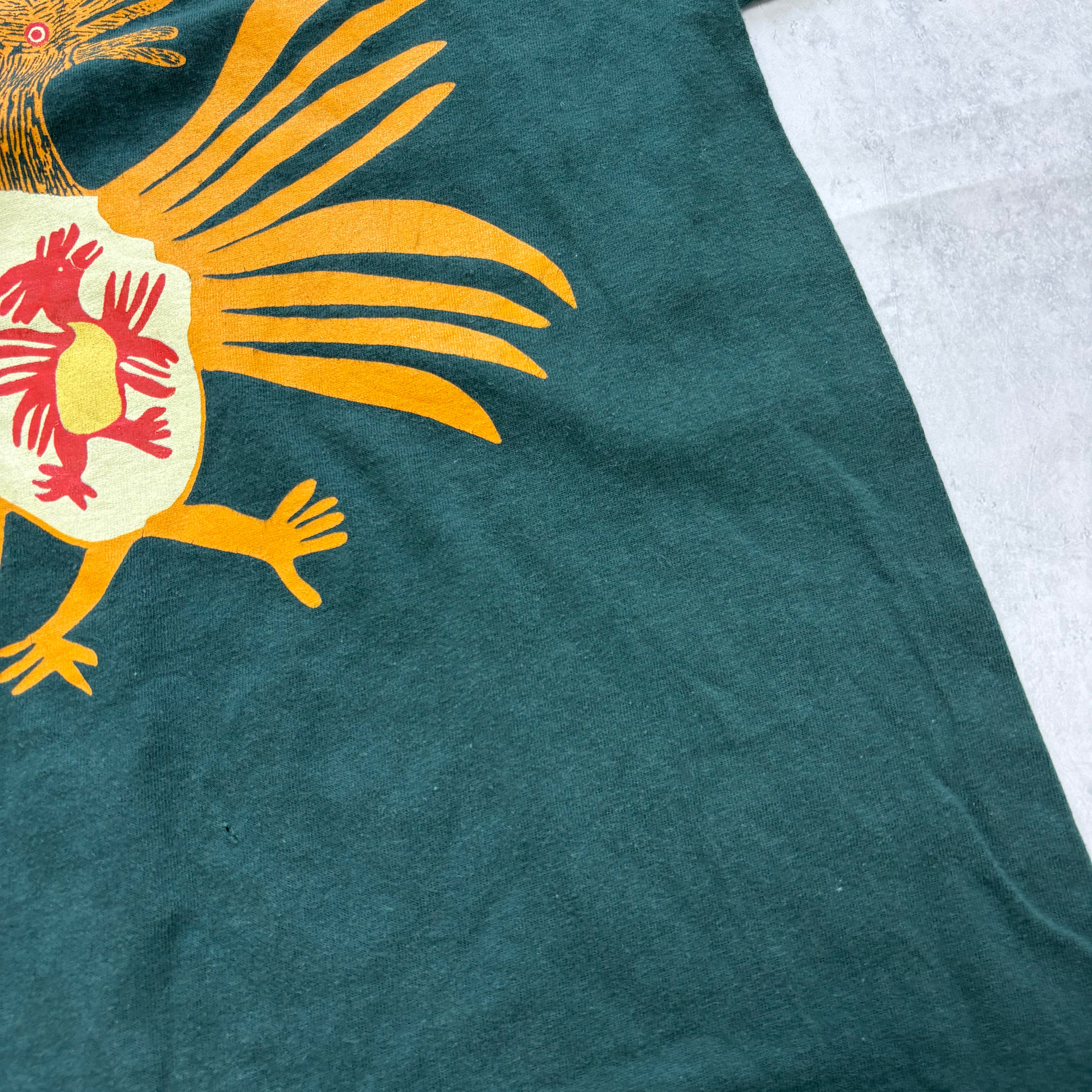 Vintage T Shirt Mens Small Green Single Stitch Graphic Print 90s Tourist