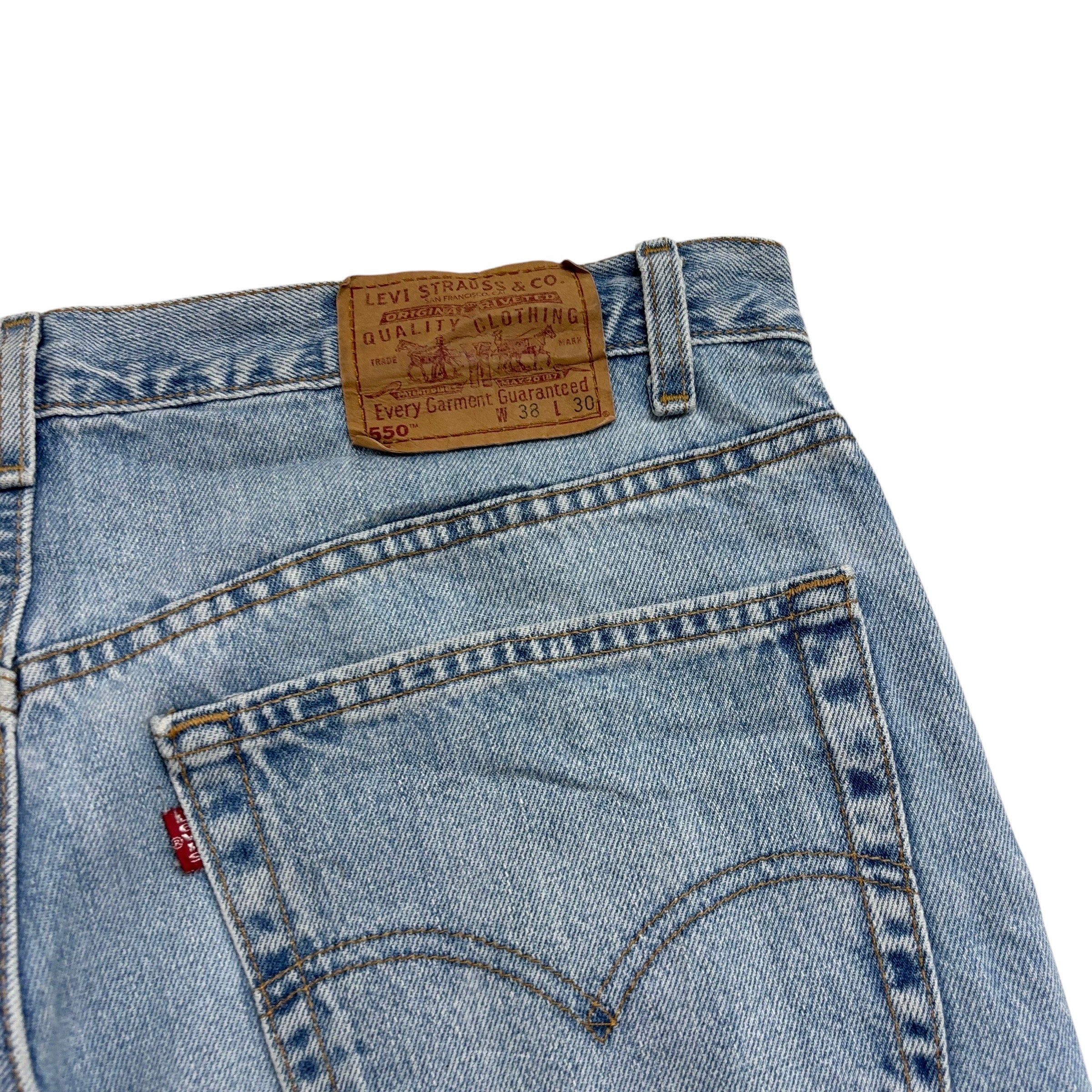 Levis 550 Jeans W38 L30 Mens Light Blue Relaxed Straight Made In USA Vintage