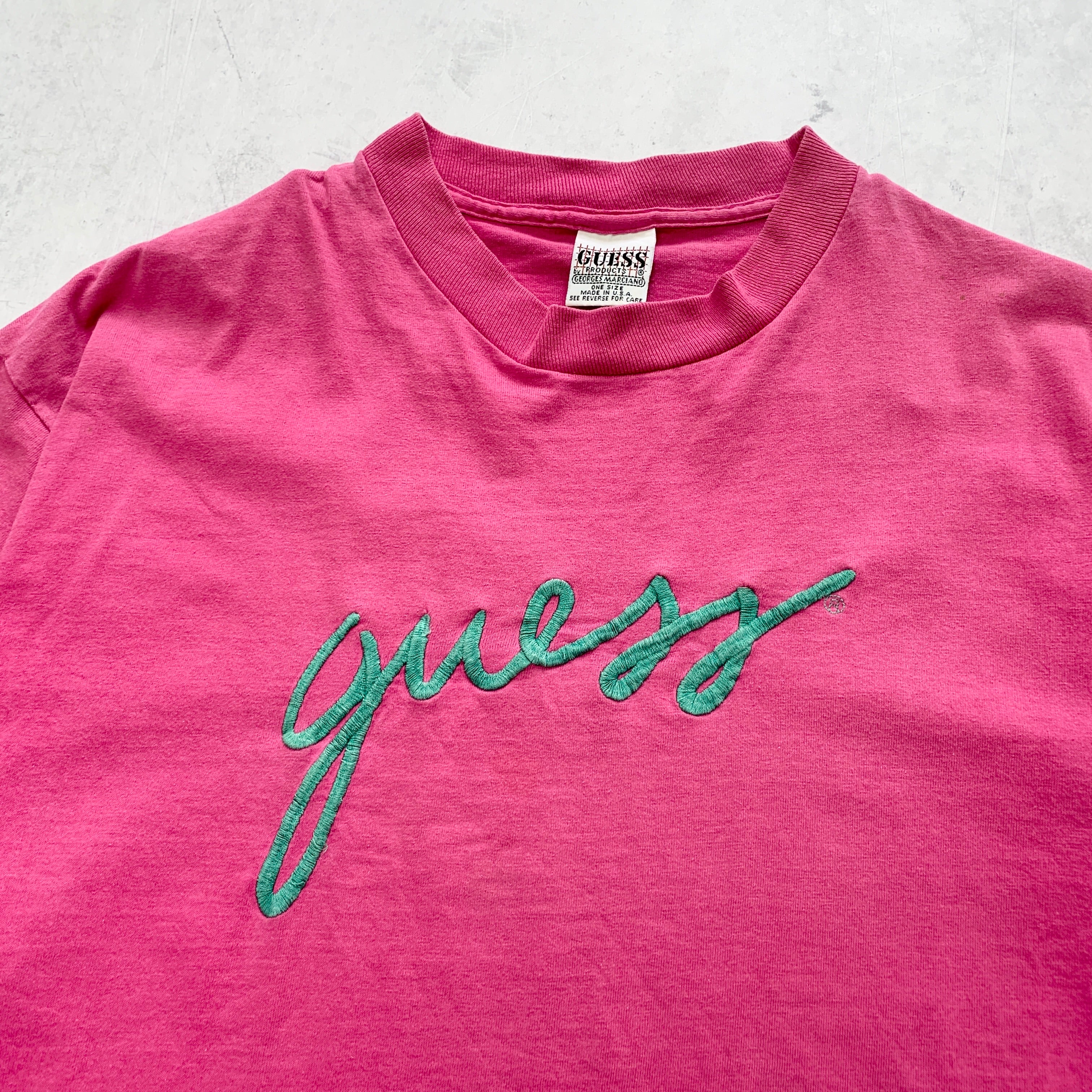 Vintage Guess T Shirt Mens Medium Pink Single Stitch 90s Boxy Fit