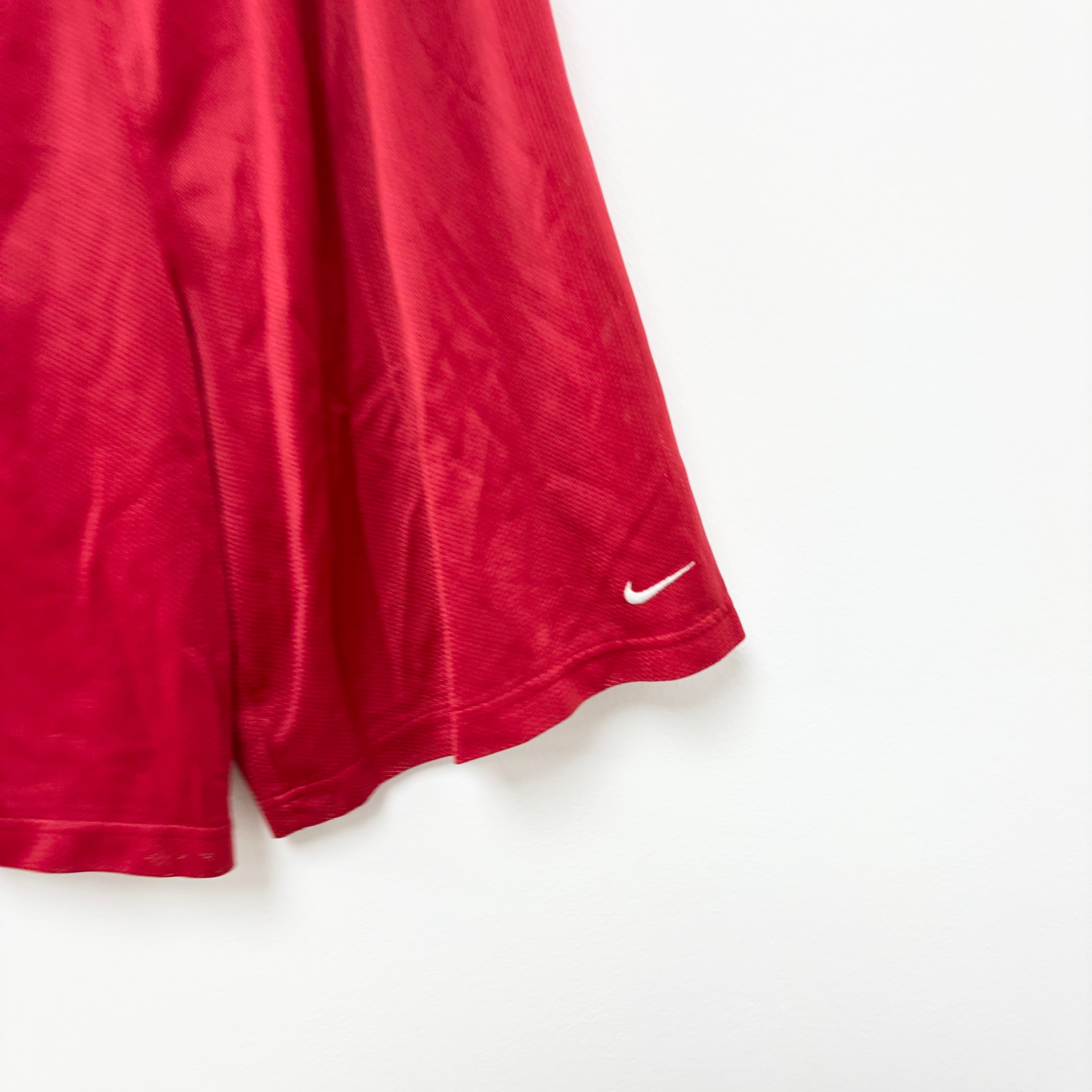 Nike Shorts Mens XL Red Running Sports Gym Athletic Pockets Vintage (E)