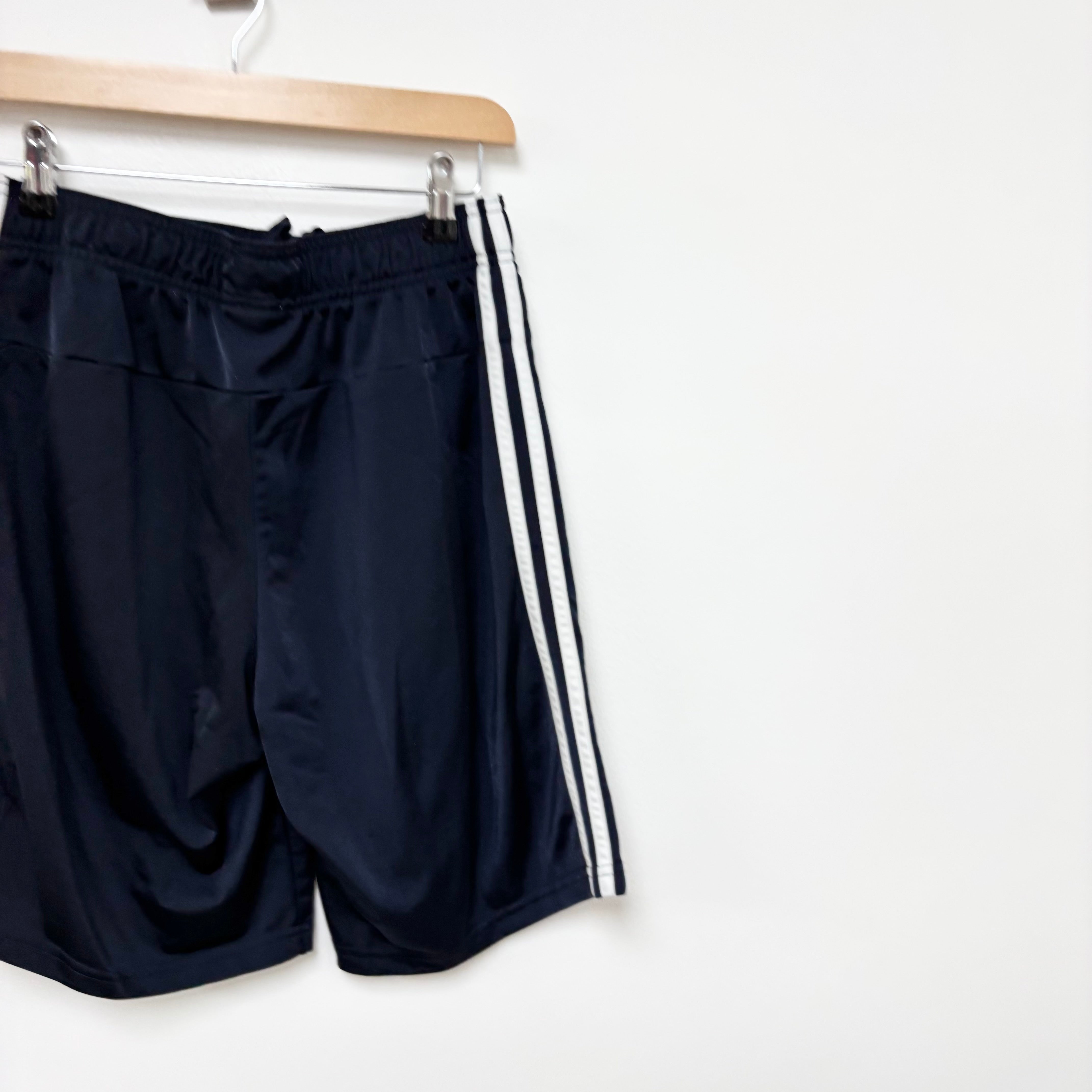 Adidas Shorts Mens Small Navy Blue Sports Running Gym Athletic Pockets (E)