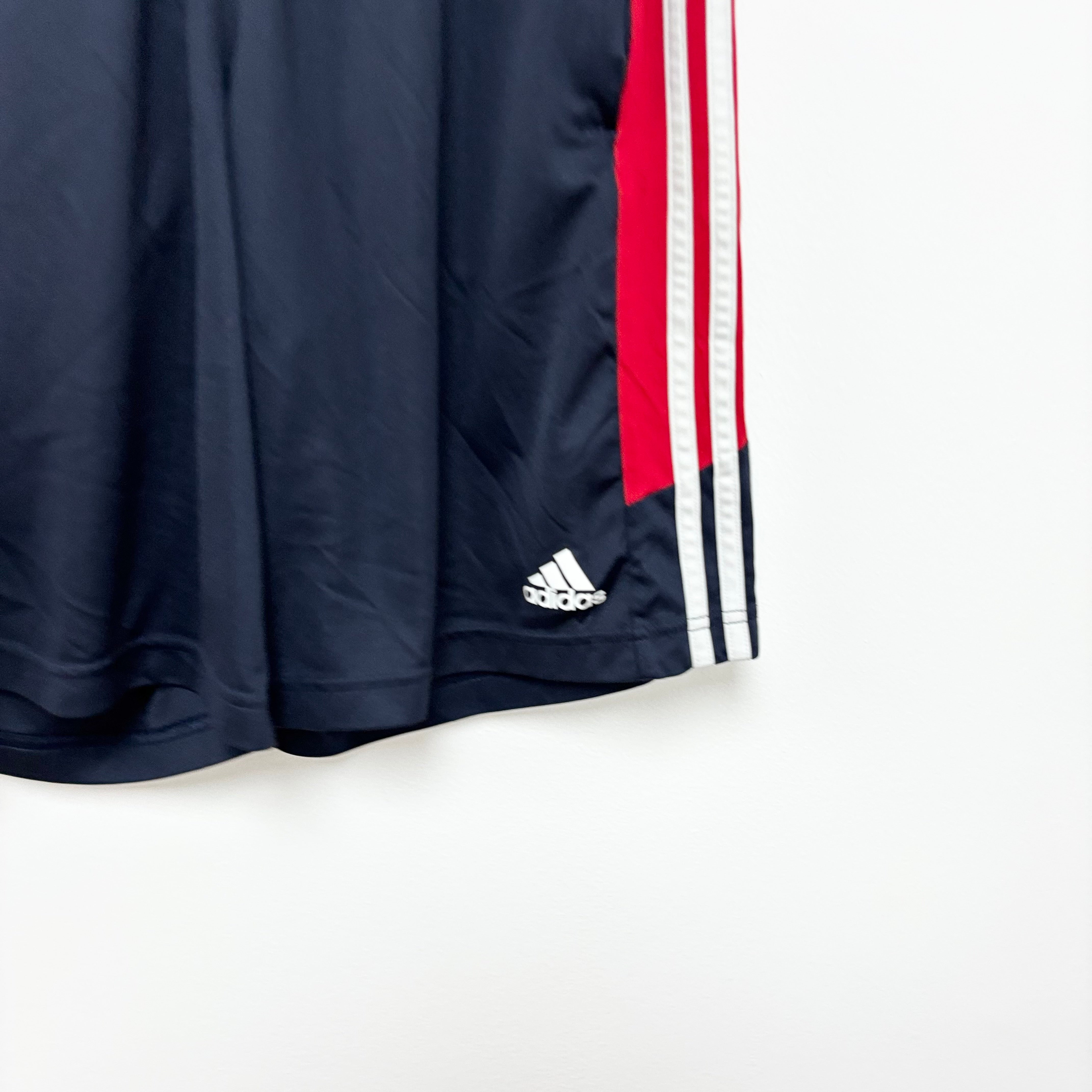 Adidas Shorts Mens Medium Navy Blue Sports Running Gym Athletic Pockets (E)