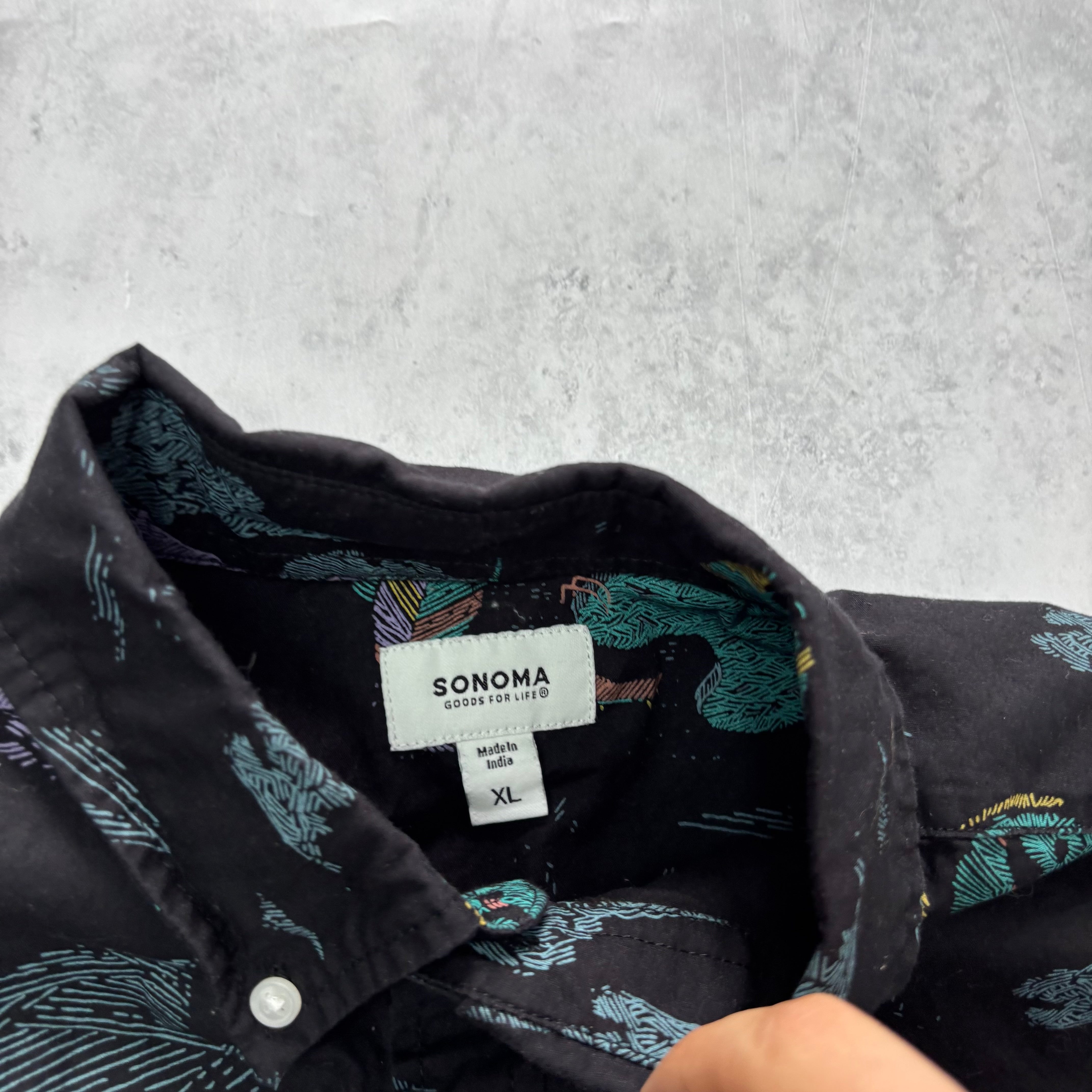 Hawaiian Shirt Mens XL Black Floral Aloha Short Sleeve Cotton Slim Fit (E)