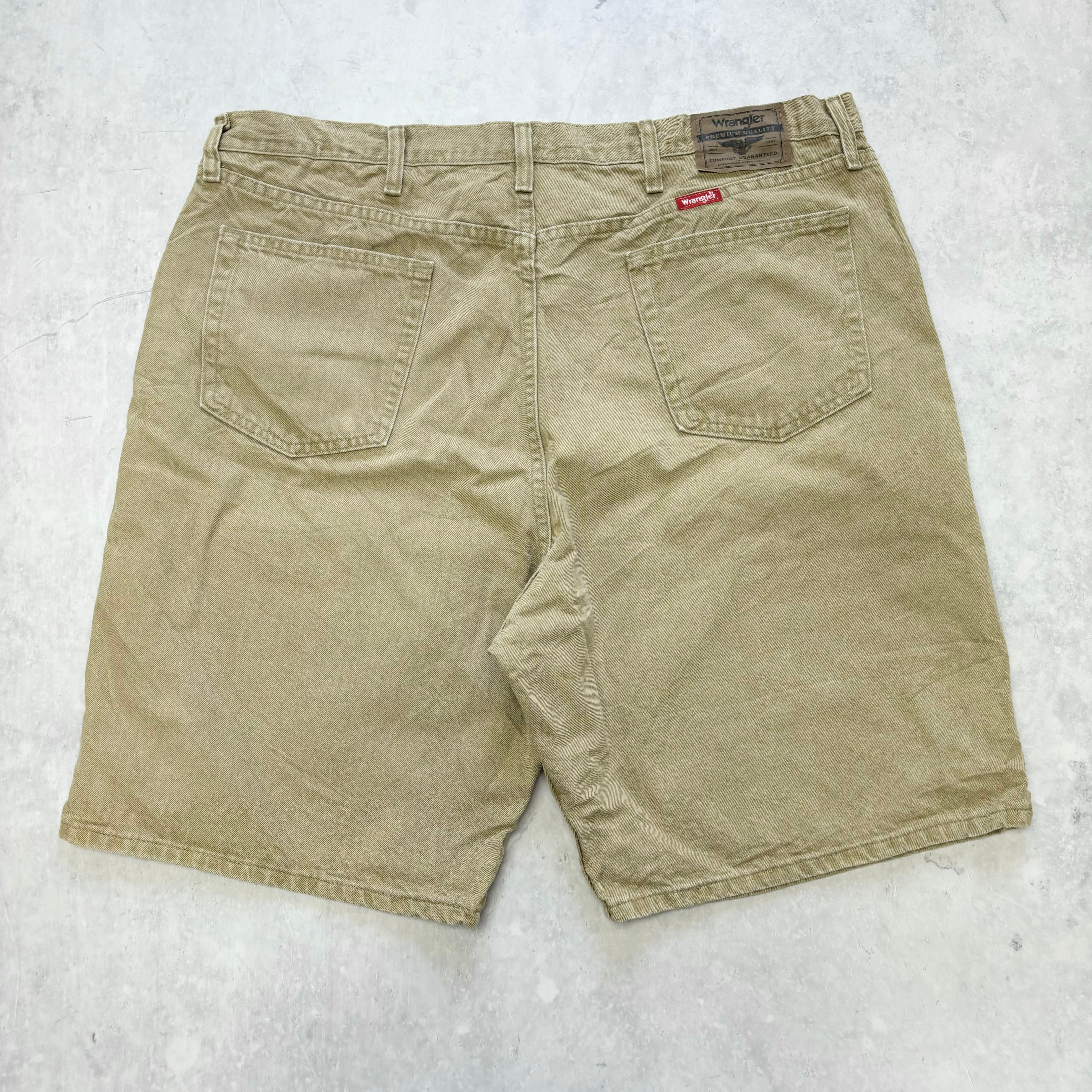 Vintage Wrangler Jorts W42 Mens Denim Shorts Tan Gold Baggy Relaxed Fit