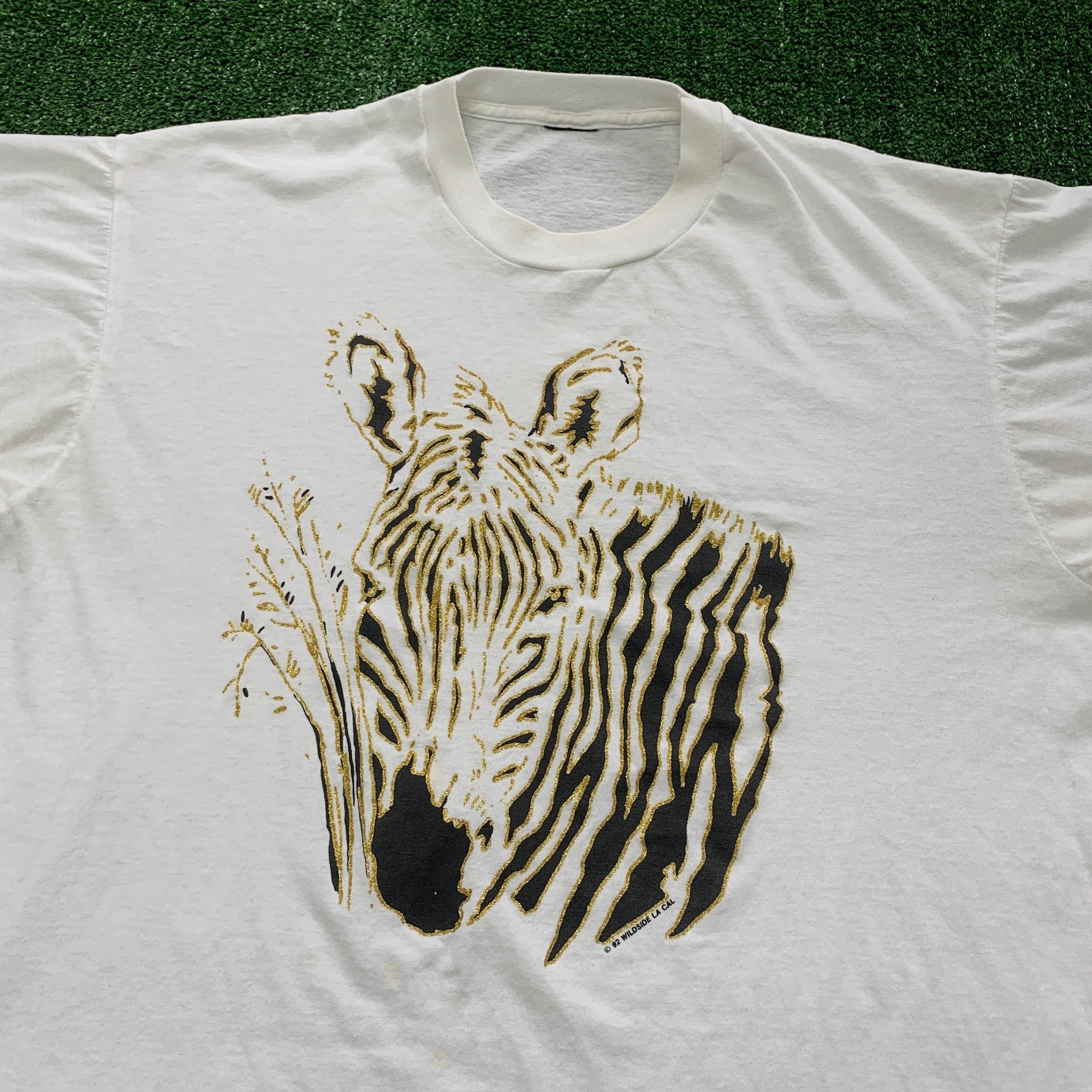 Vintage T Shirt Mens Large White Single Stitch Graphic Print 90s USA Animals