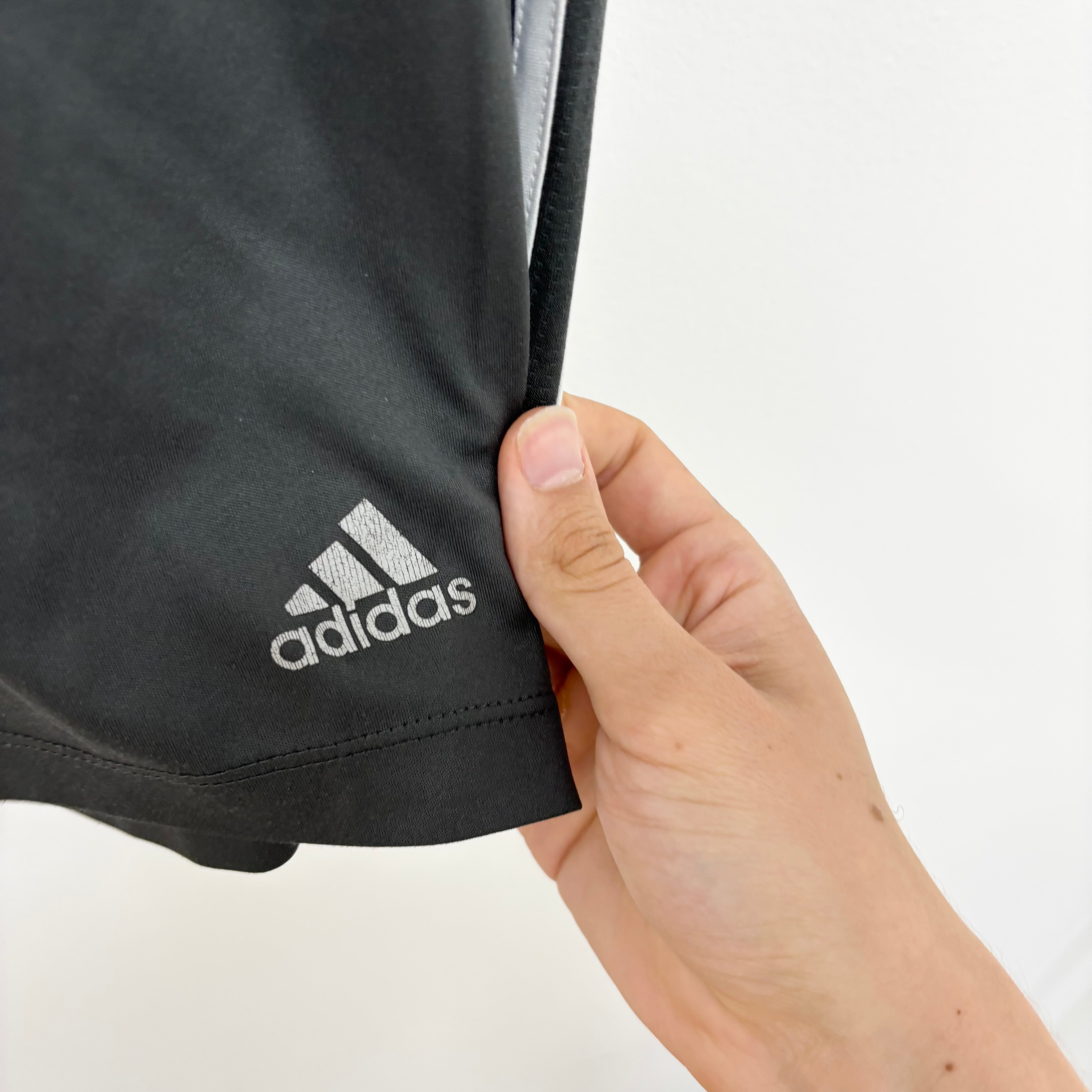 Adidas Shorts Mens Medium Grey Sports Running Gym Athletic Pockets