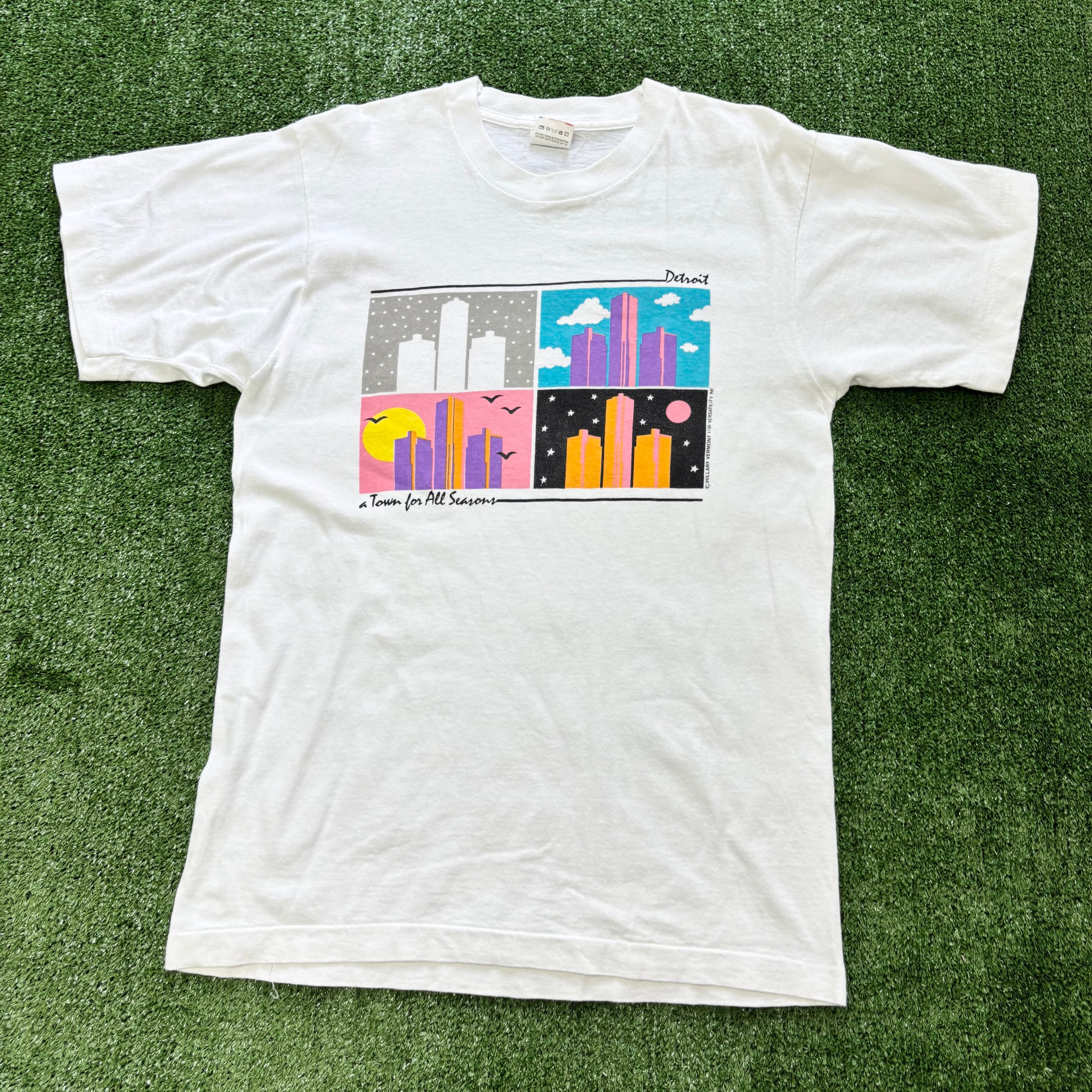 Vintage T Shirt Mens Small White Single Stitch Graphic Print 90s Tourist (E)