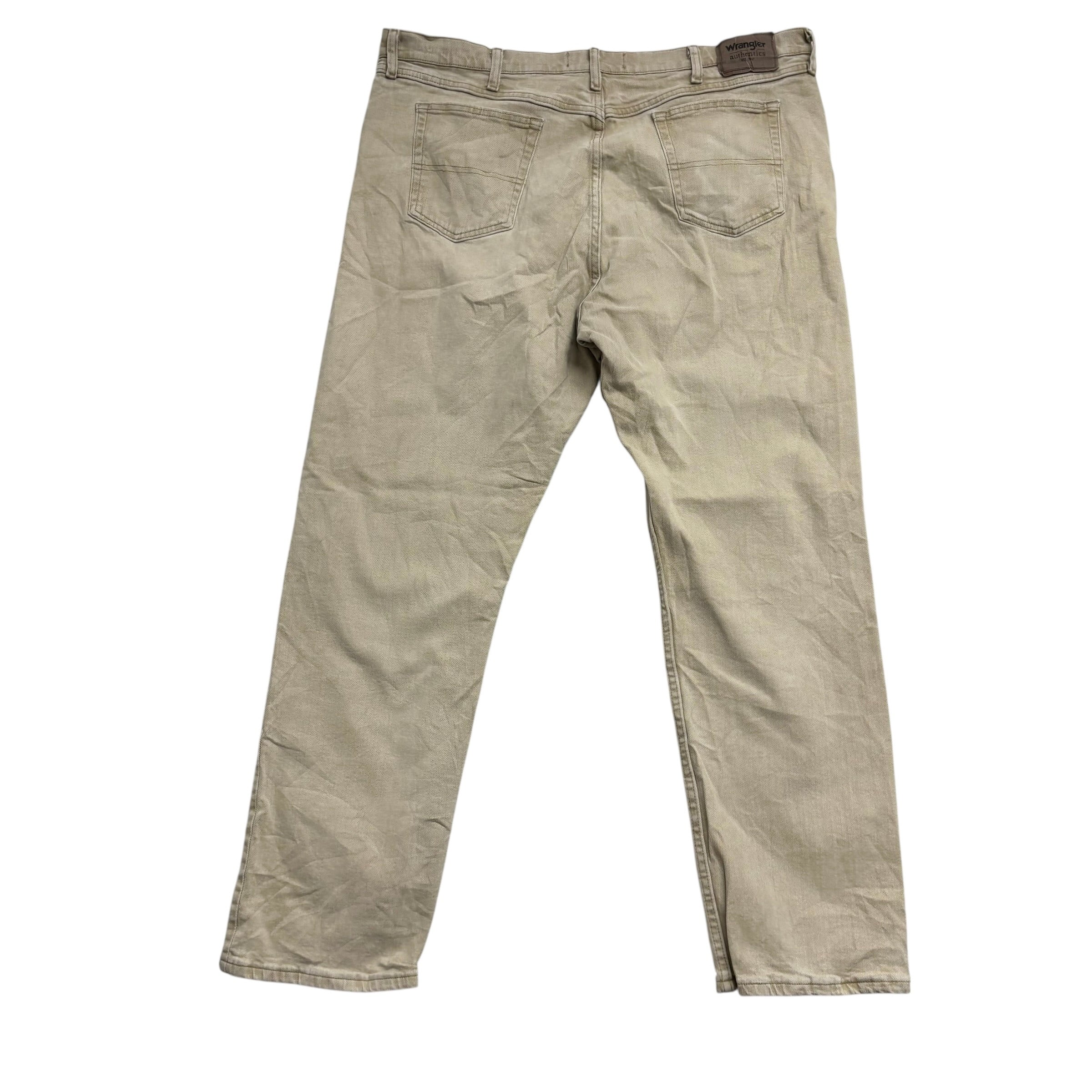 Wrangler Jeans W42 L32 Mens Cream Relaxed Straight Fit Stretch Denim (E)