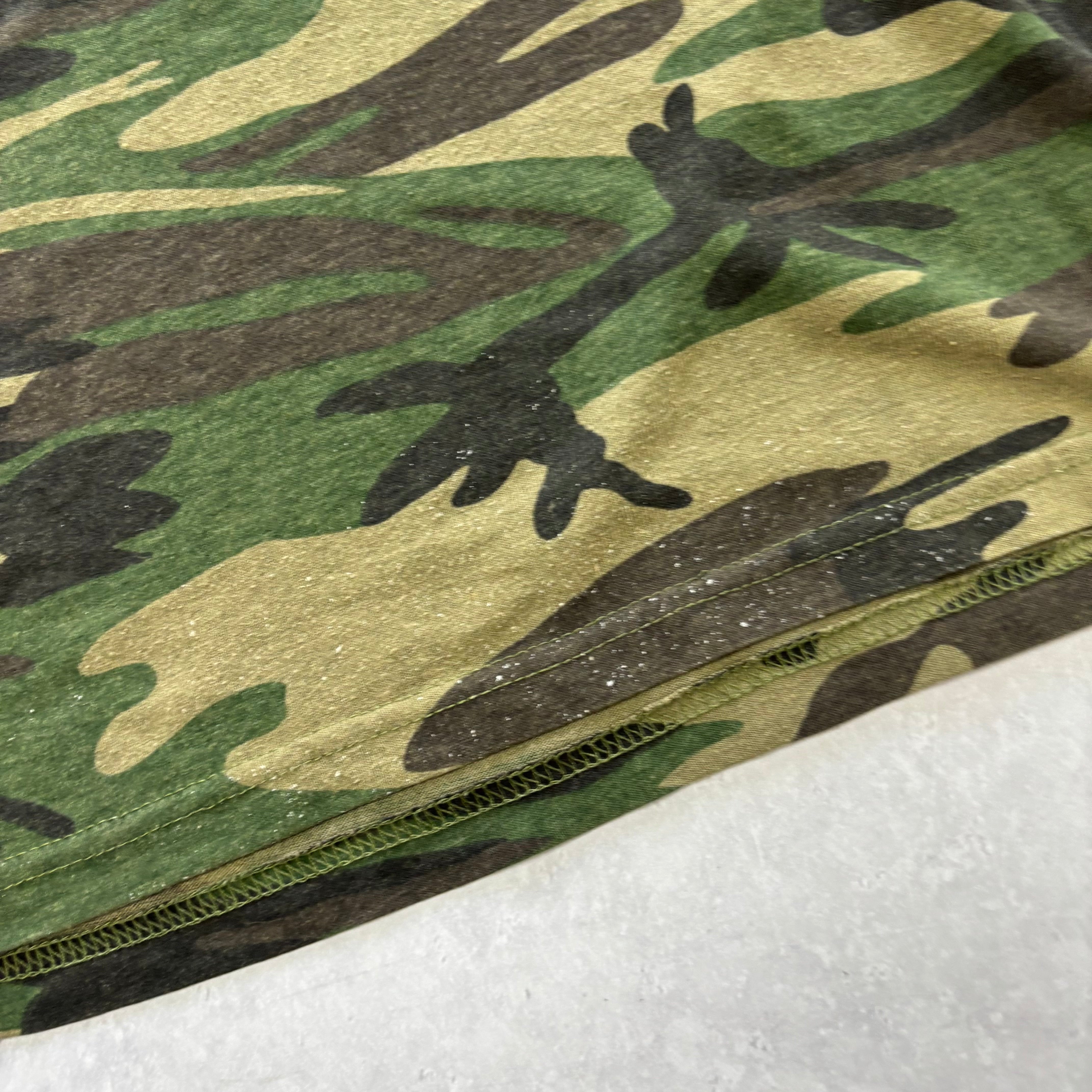 Vintage Camo T Shirt Mens Small Army Desert 90s Woodland Camouflage