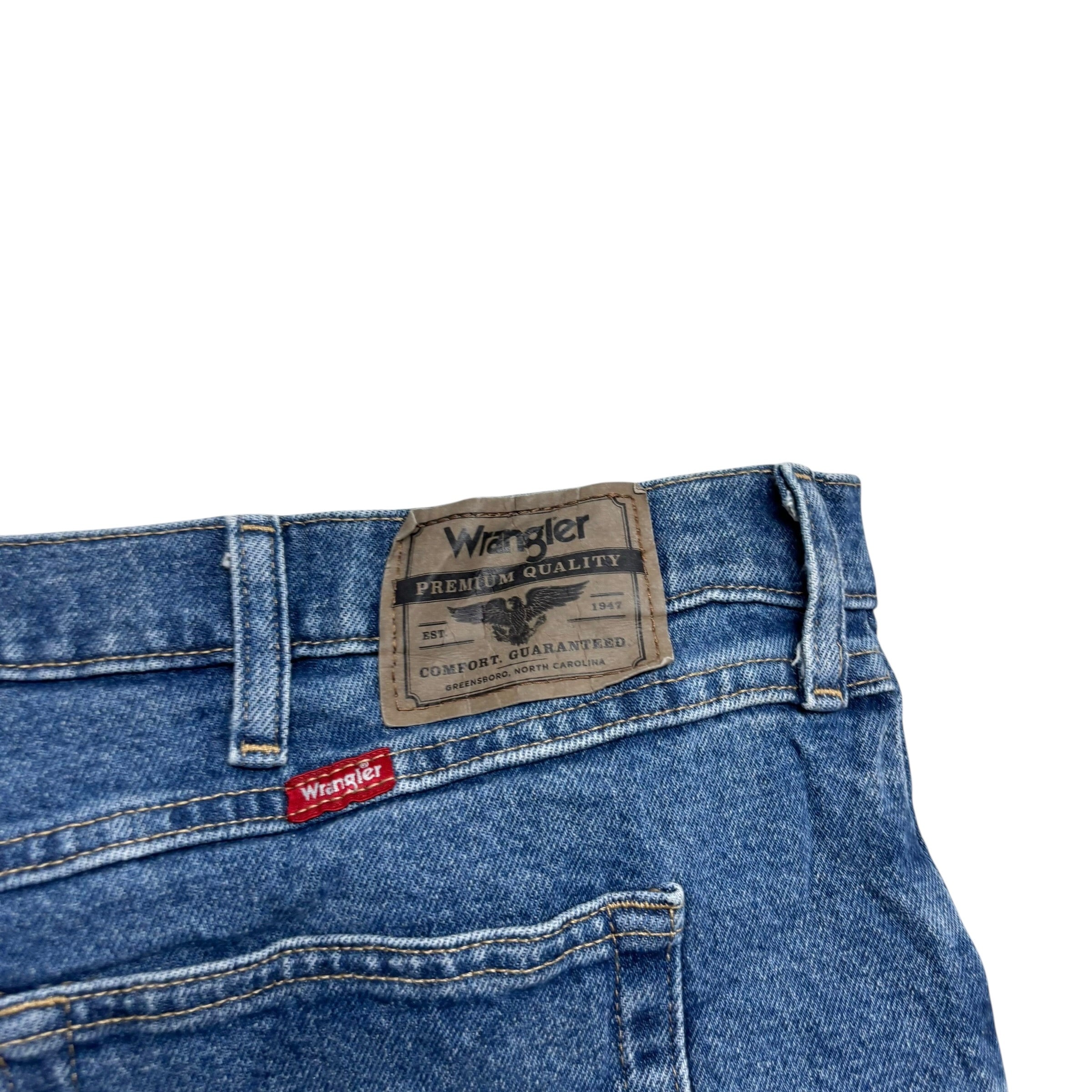 Wrangler Jeans W42 L30 Mens Mid Blue Relaxed Straight Fit Stretch Denim