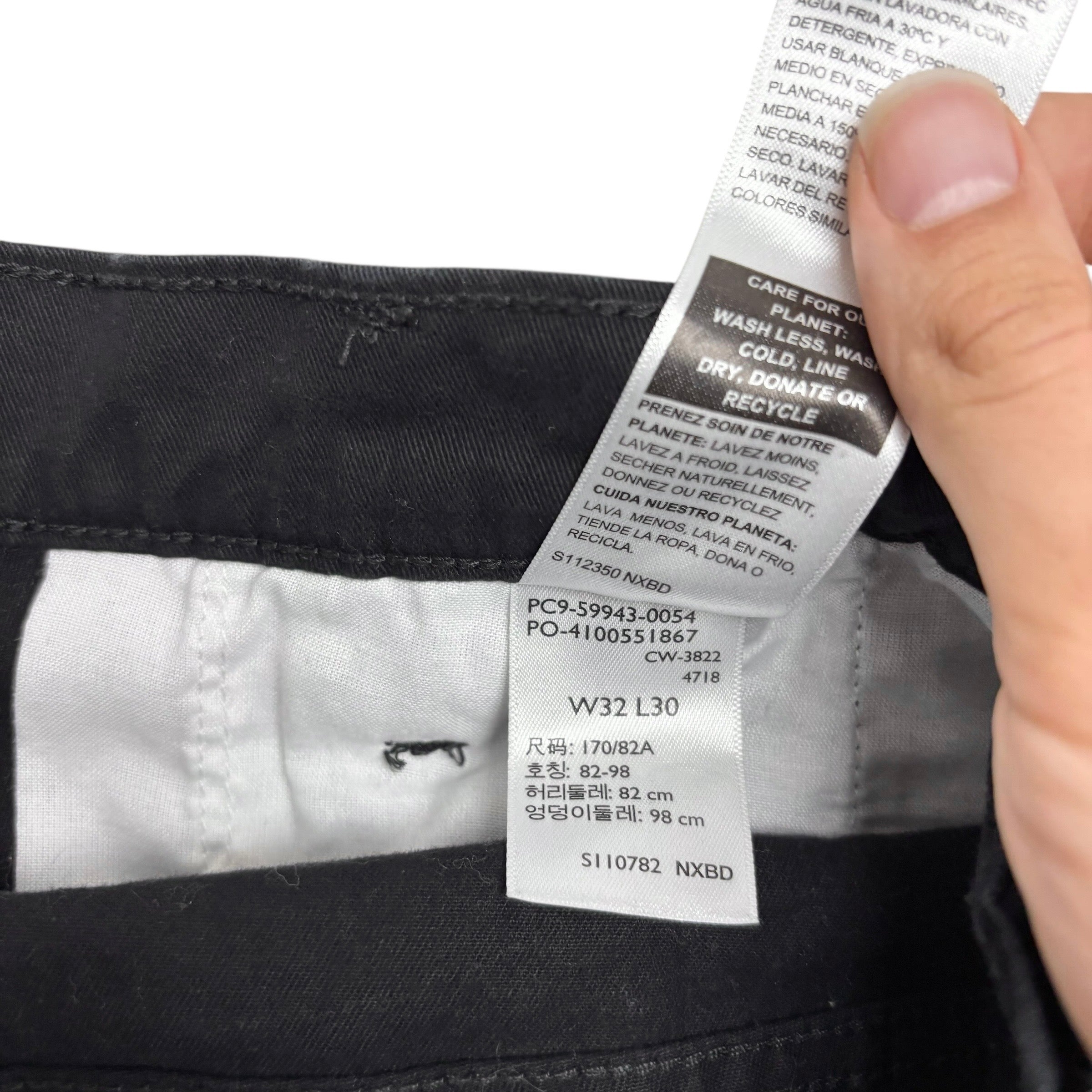 Levis Signature Trousers W32 L30 Mens Black Athletic Tapered Stretch (E)